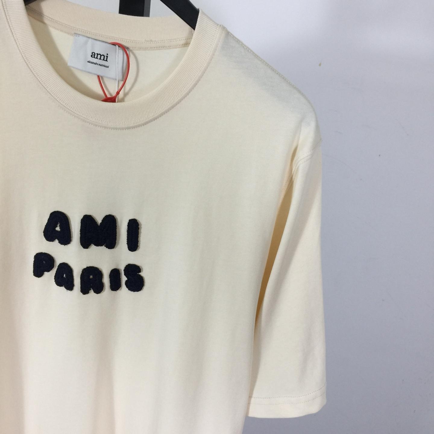 AMI Paris T-Shirt  - FashionPlug