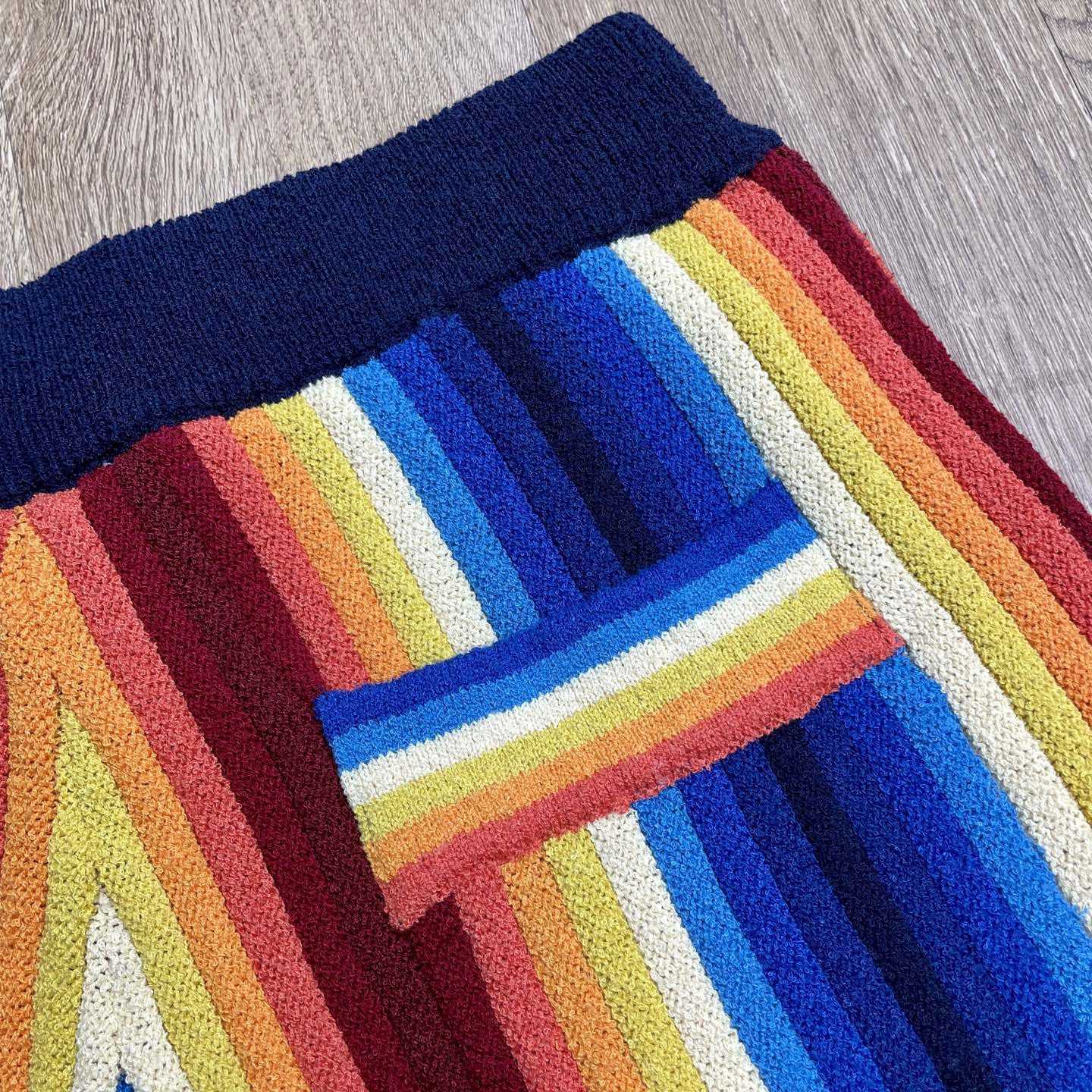 Casablanca Gradient Stripe Towelling Shorts Z6006 - FashionPlug