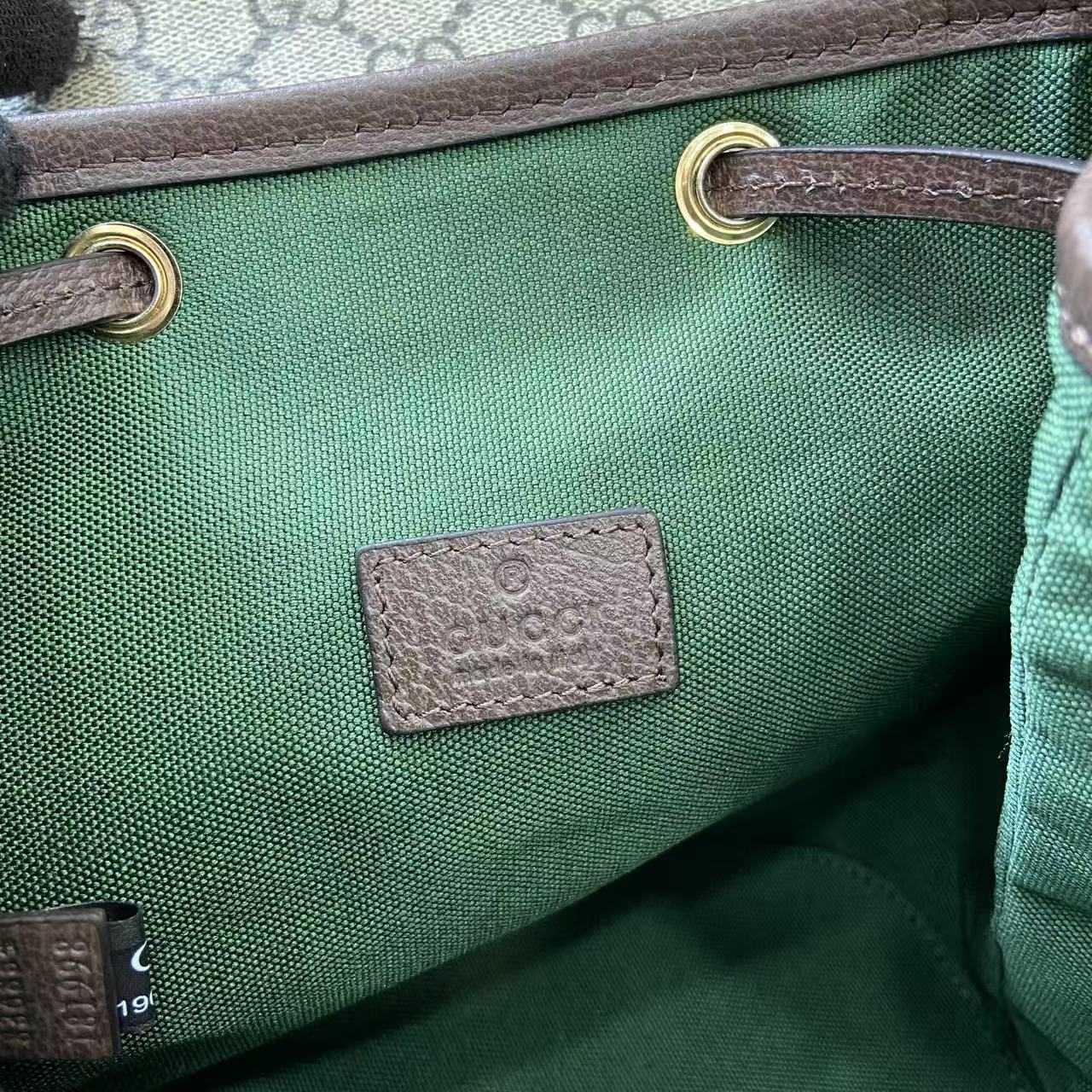 Gucci Ophidia Medium Backpack - FashionPlug