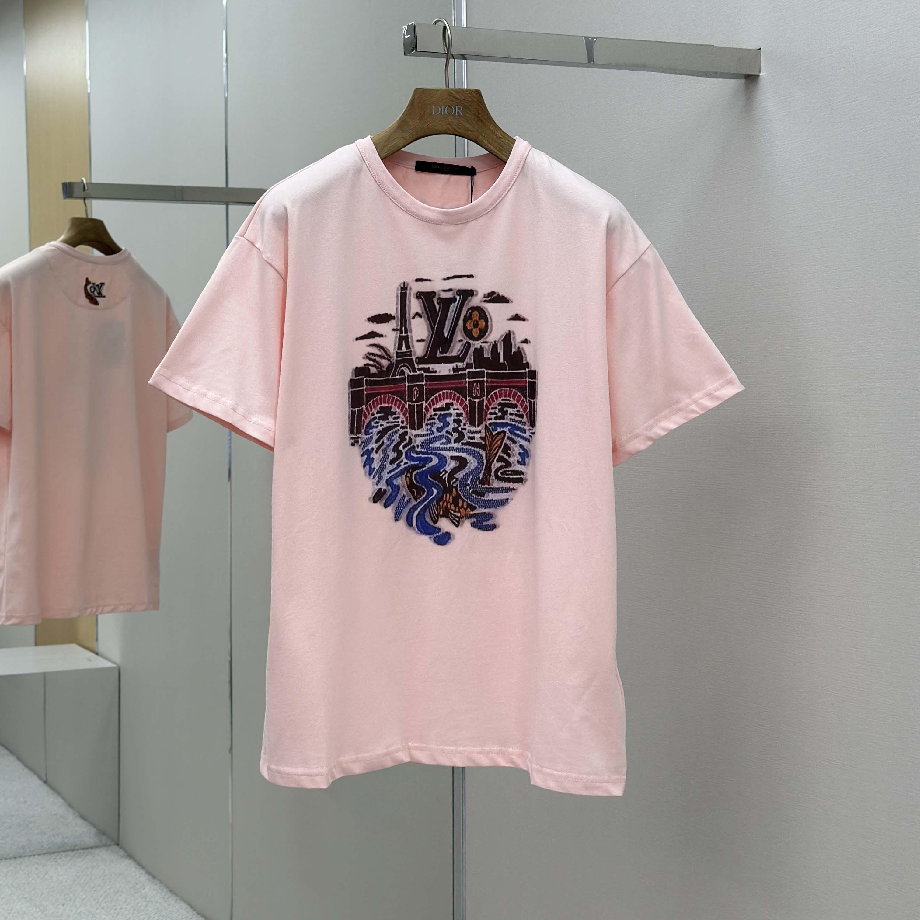 Louis Vuitton Graphic T-Shirt   1AIMMQ - FashionPlug