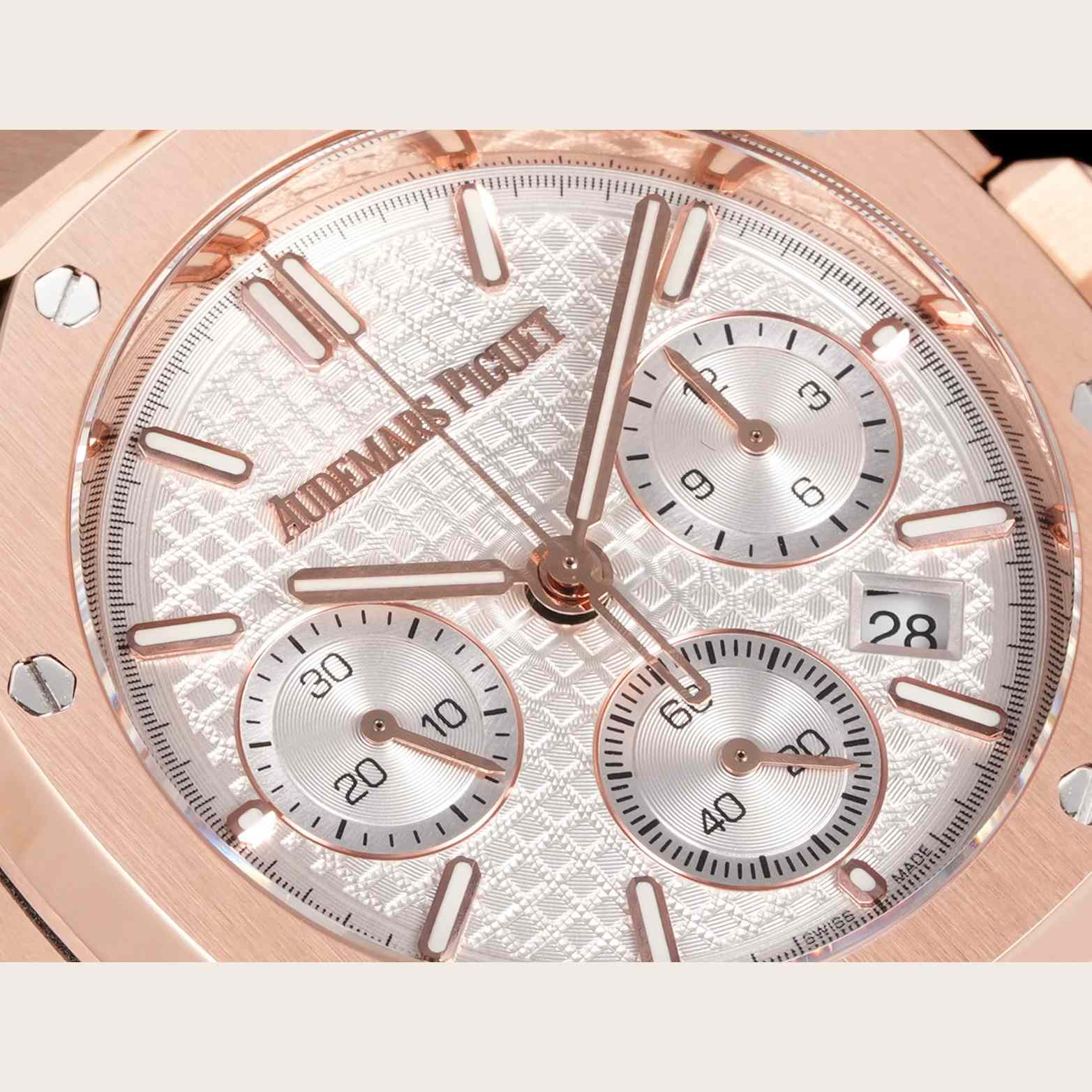Audemars Piguet Audemars Royal Oak 26240OR - FashionPlug