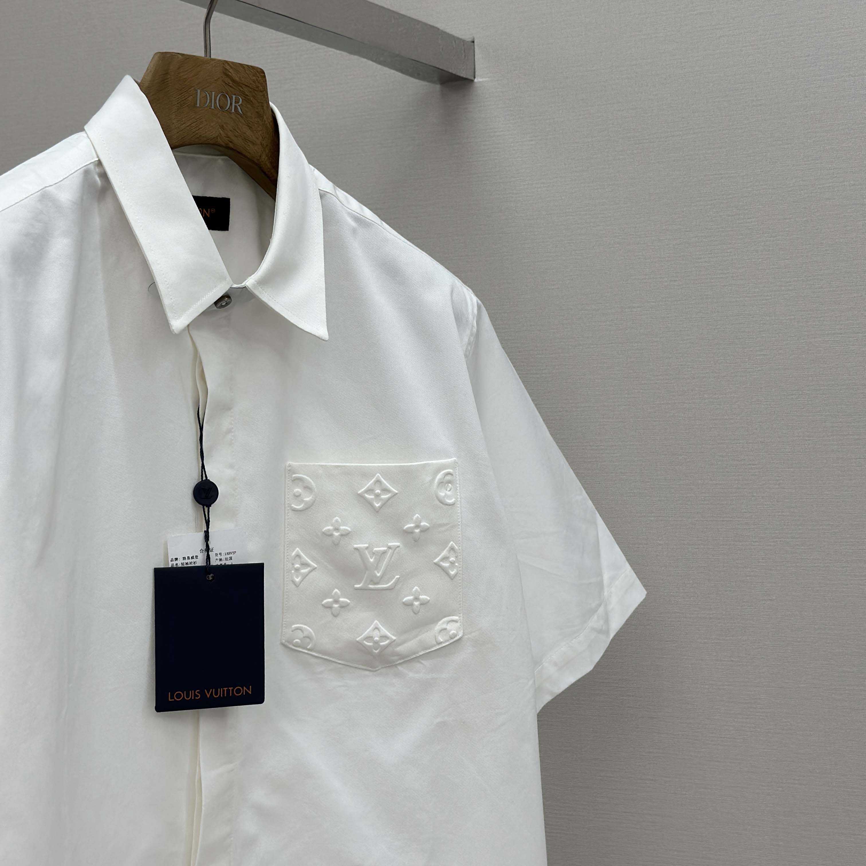Louis Vuitton Monogram Pocket Short-Sleeved Shirt   1AHVYO - FashionPlug