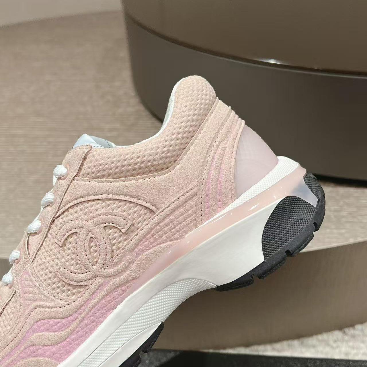 Chanel Sneakers - FashionPlug