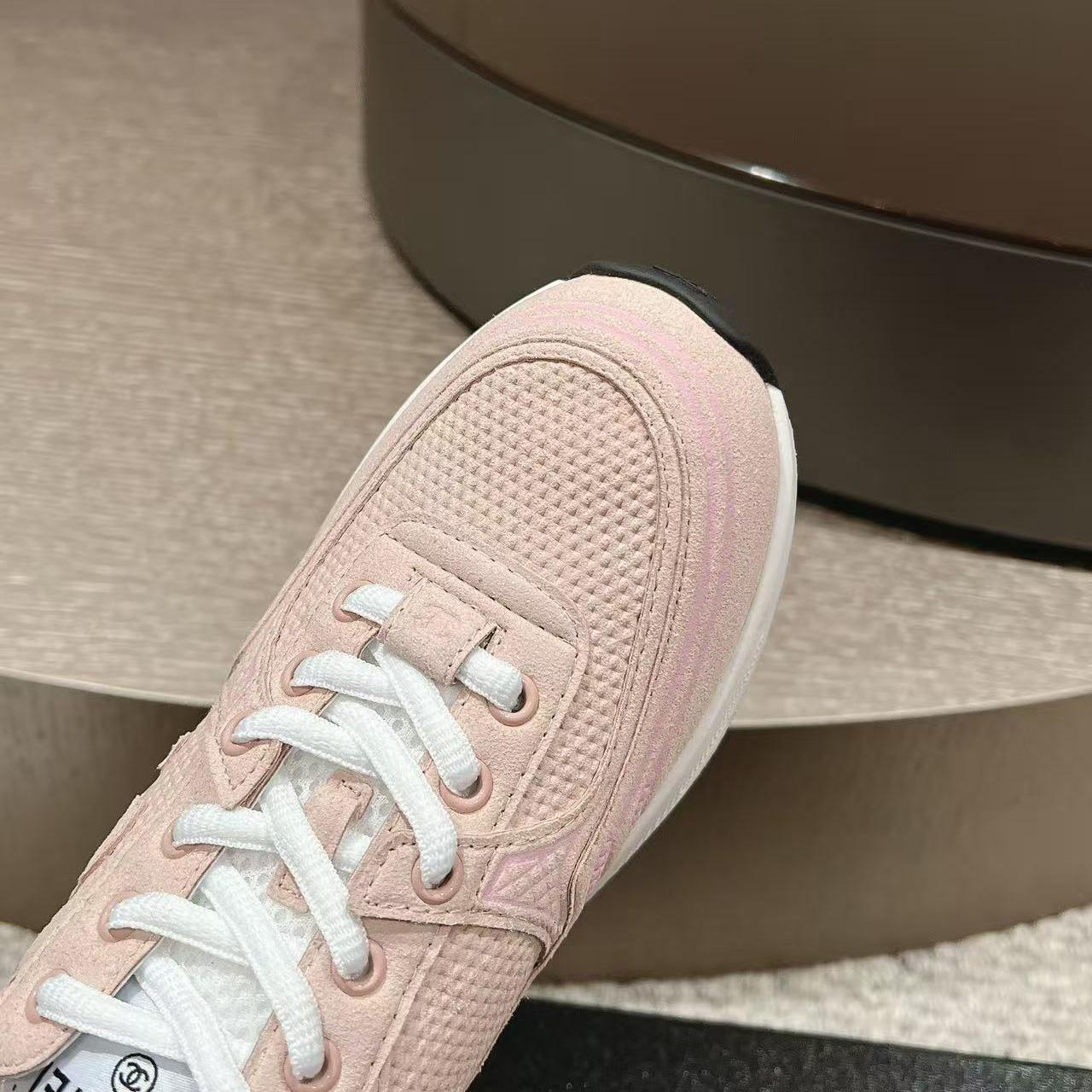 Chanel Sneakers - FashionPlug