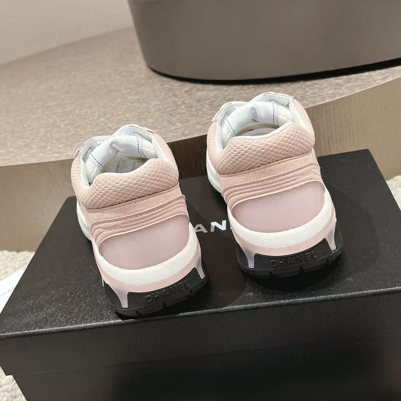 Chanel Sneakers - FashionPlug