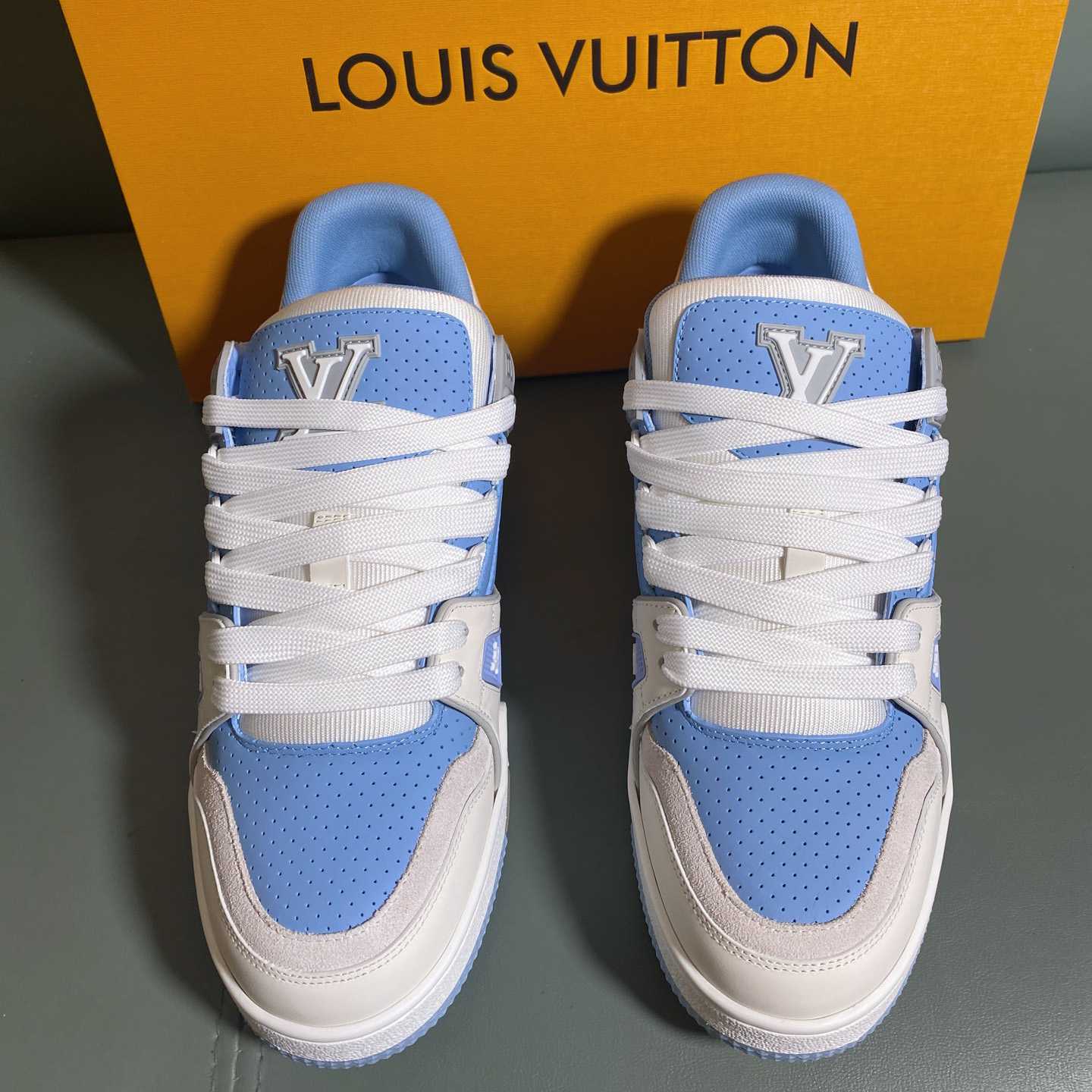 Louis Vuitton LV Trainer Sneaker      1AHTEI - FashionPlug