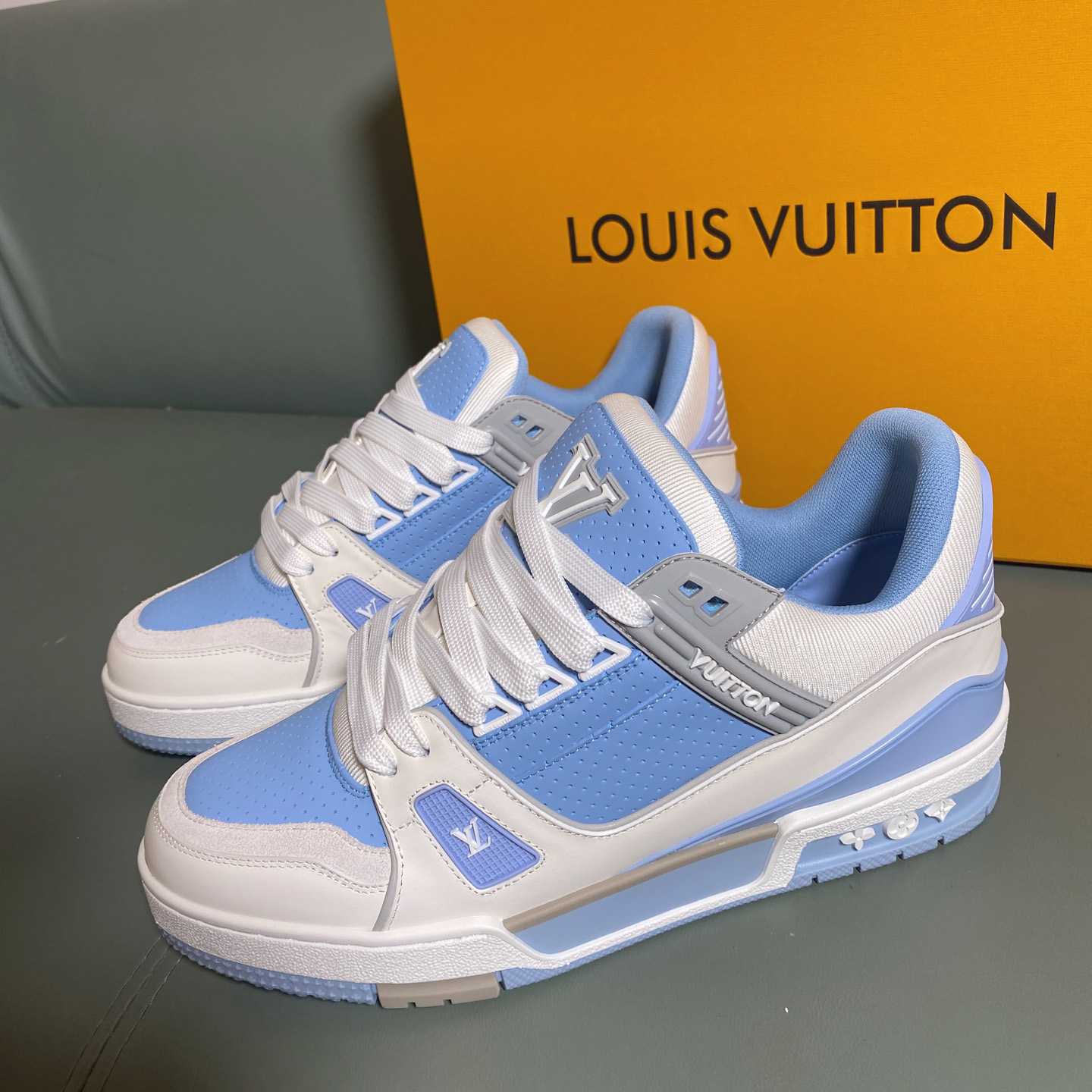 Louis Vuitton LV Trainer Sneaker      1AHTEI - FashionPlug