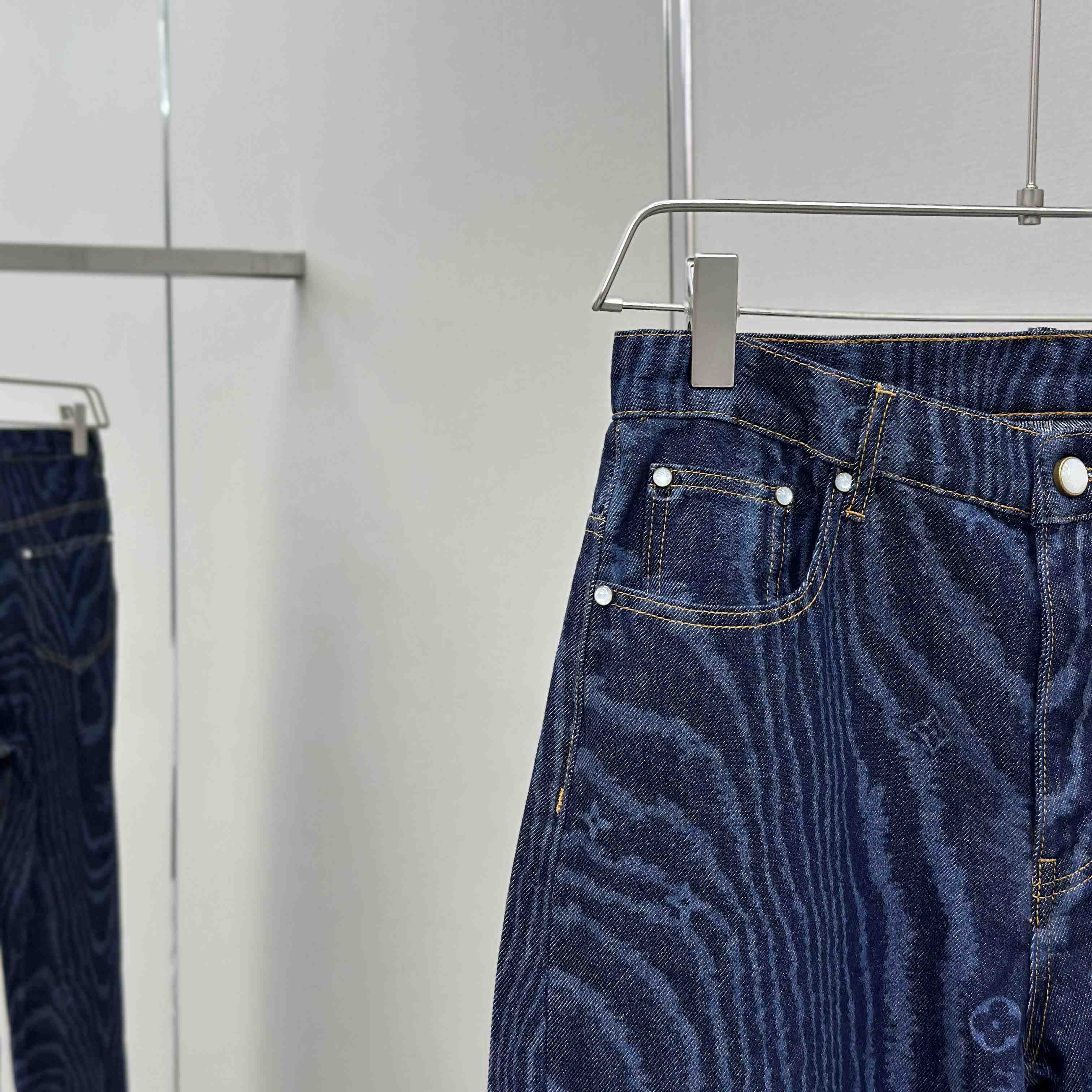 Louis Vuitton Cuffed Denim Skate Pants   1AHVBG - FashionPlug