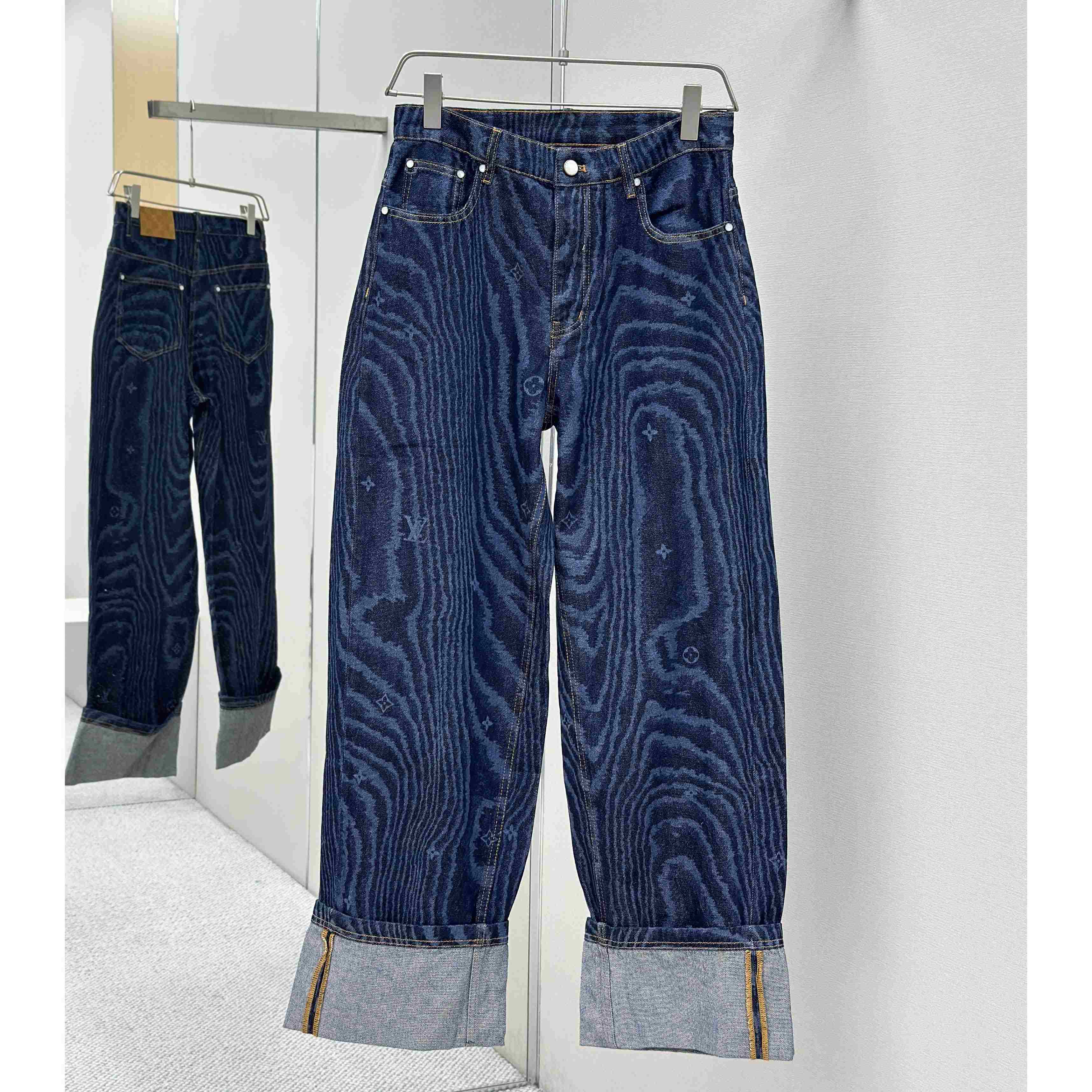 Louis Vuitton Cuffed Denim Skate Pants   1AHVBG - FashionPlug