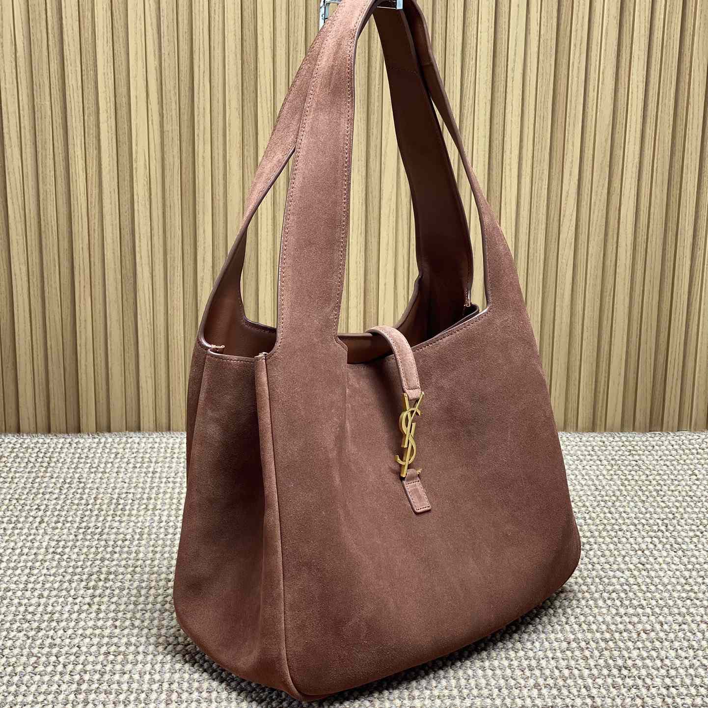 Saint Laurent LE 5 À 7 Bea In Suede - FashionPlug
