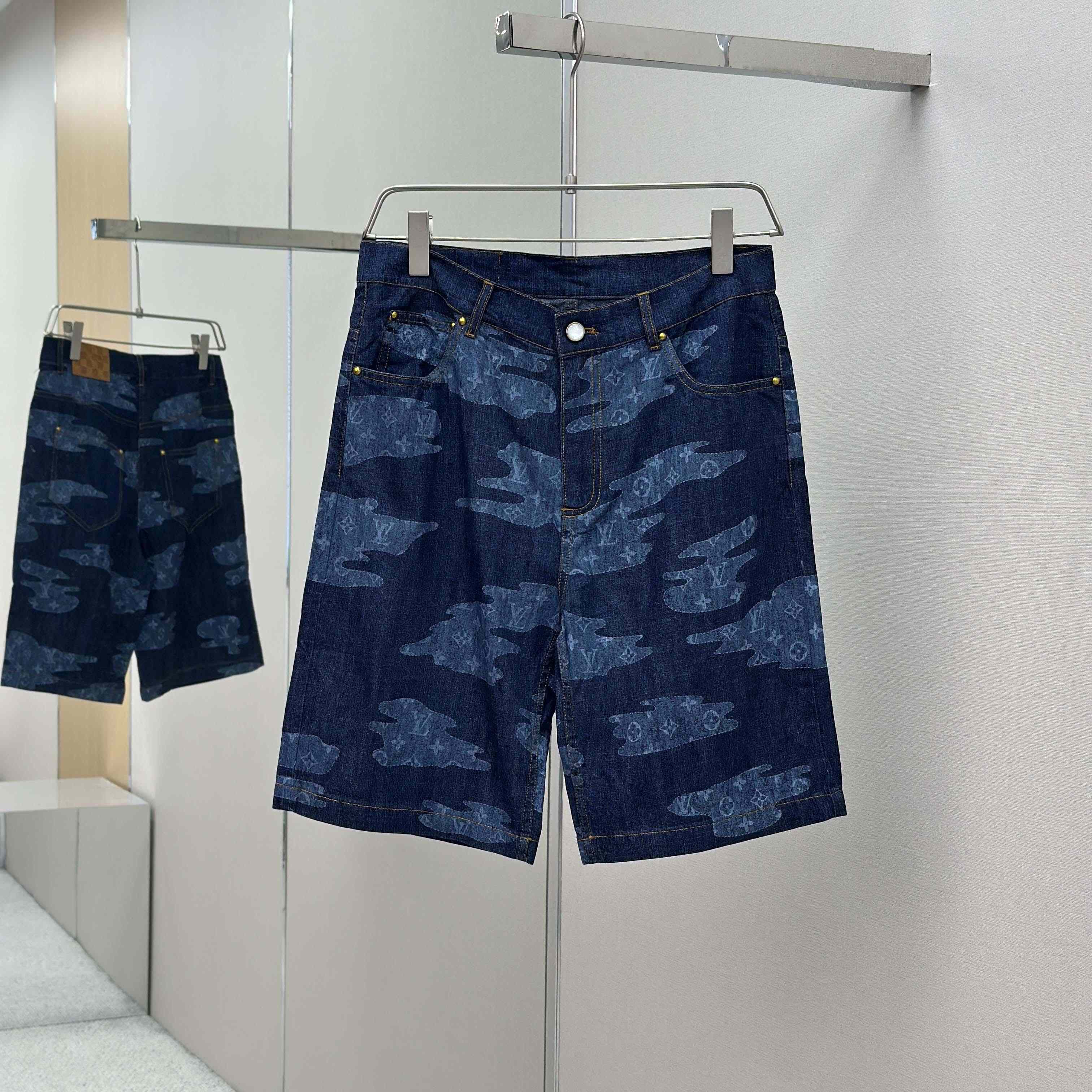 Louis Vuitton Monogram Chambray Shorts   1AILU6 - FashionPlug