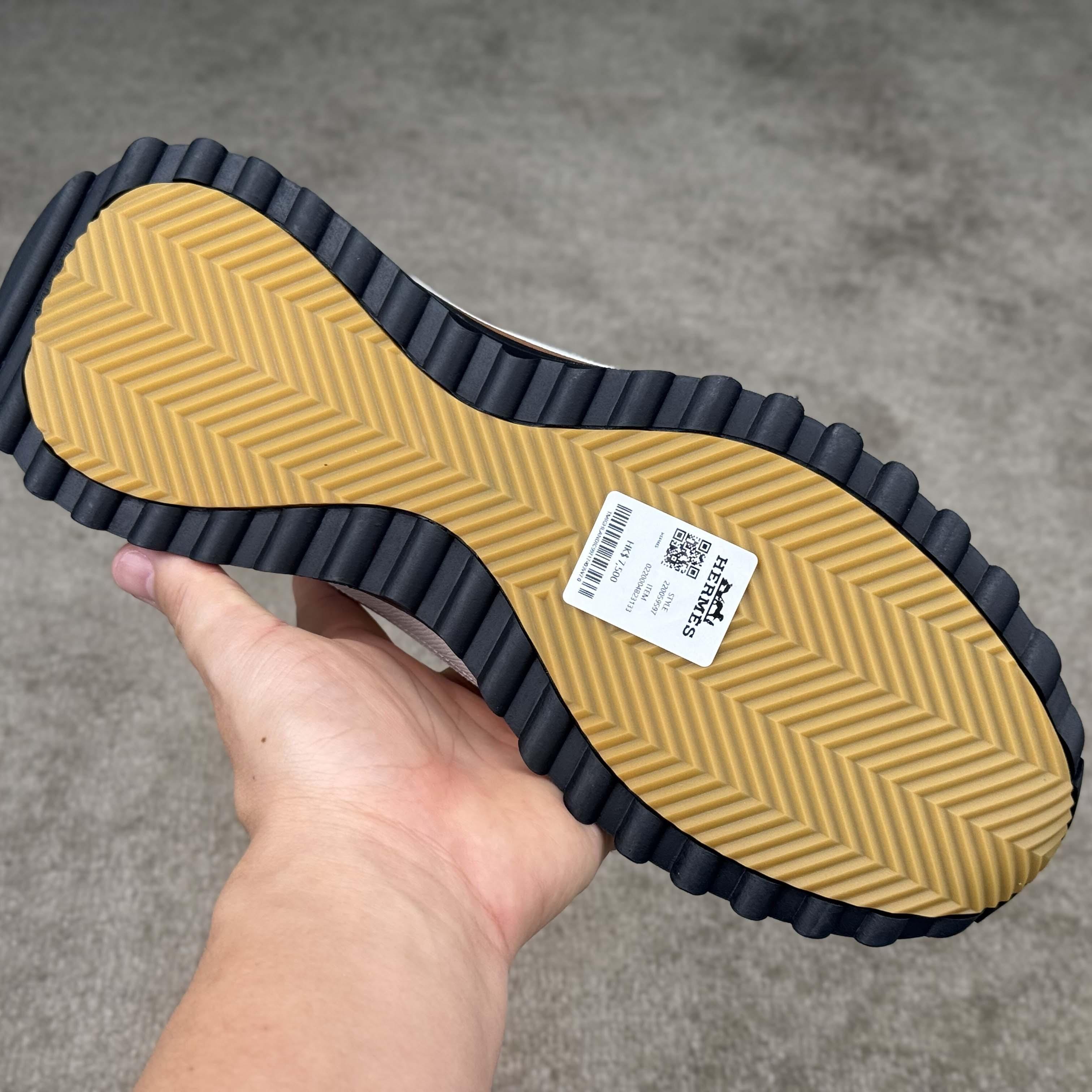 Hermes Leader Sneaker - FashionPlug