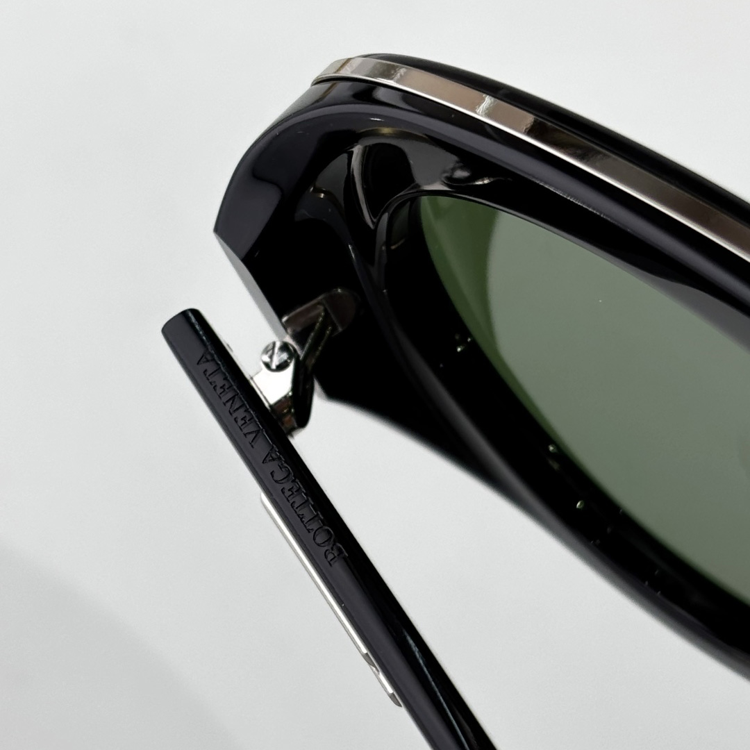 Bottega Veneta BV1362S Sunglasses    - FashionPlug