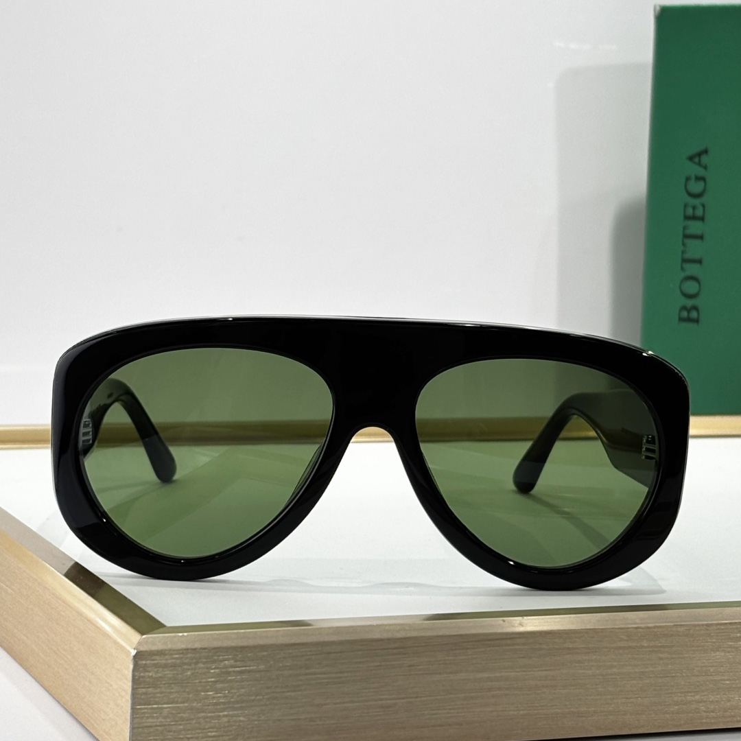 Bottega Veneta BV1362S Sunglasses    - FashionPlug