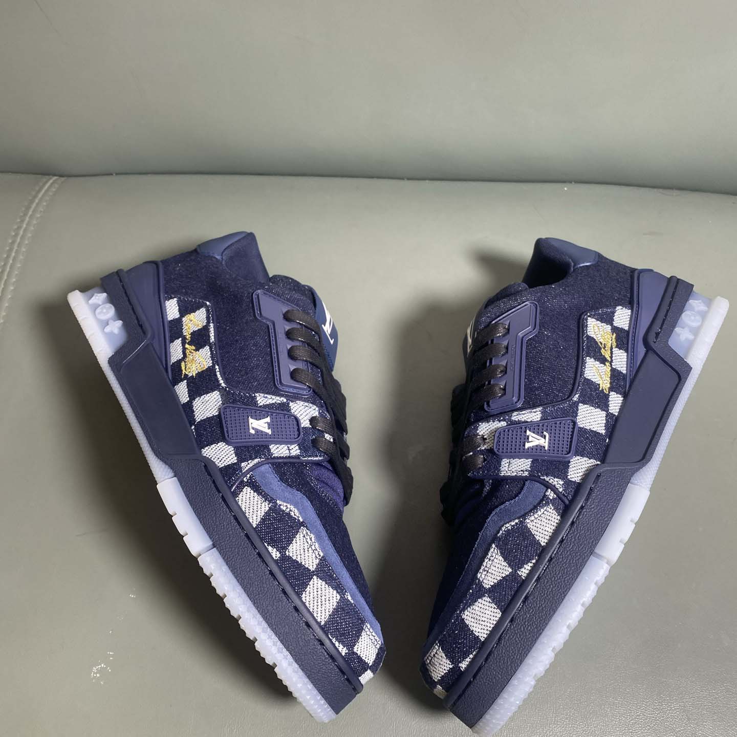 Louis Vuitton LV Trainer Sneaker  1AIKS9 - FashionPlug