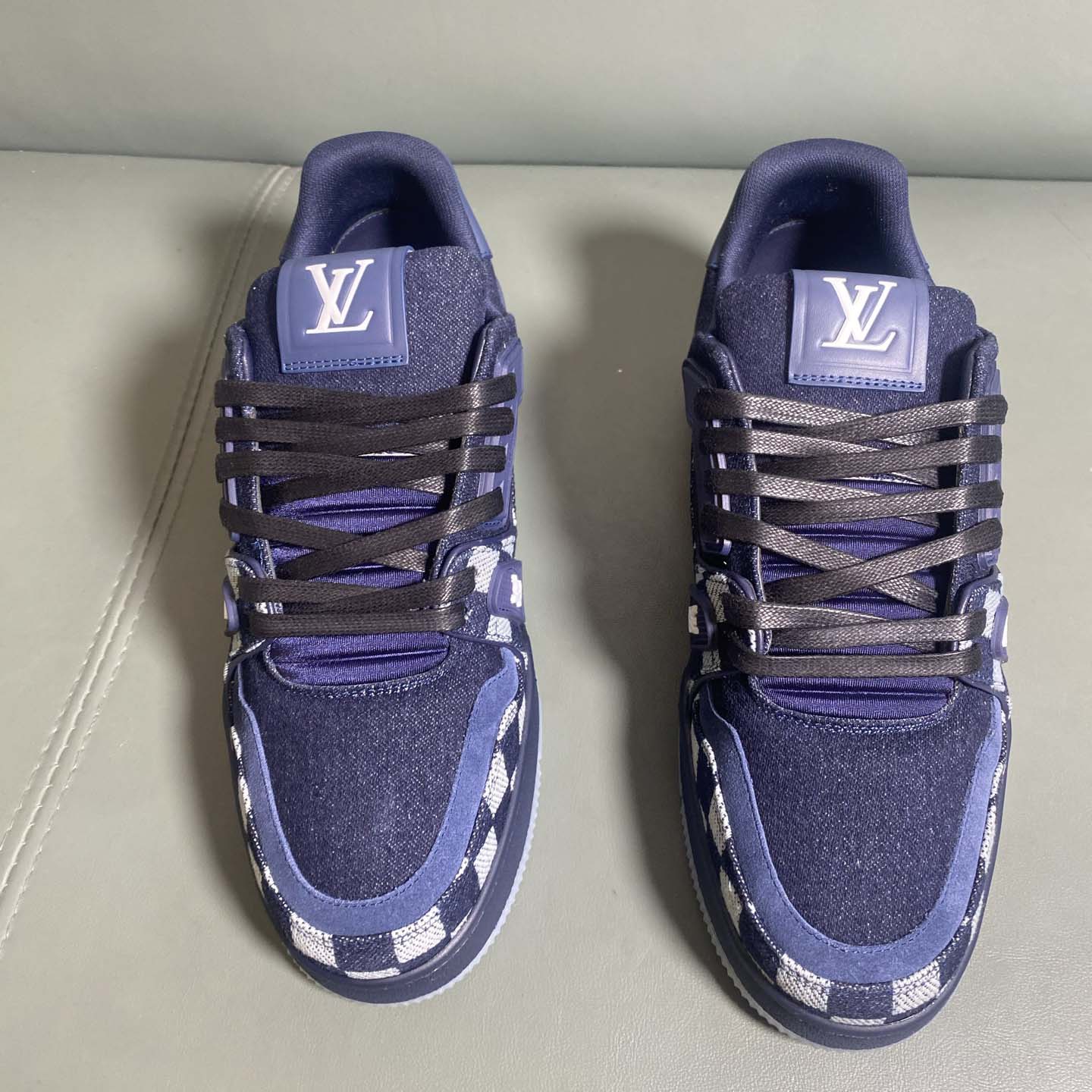 Louis Vuitton LV Trainer Sneaker  1AIKS9 - FashionPlug