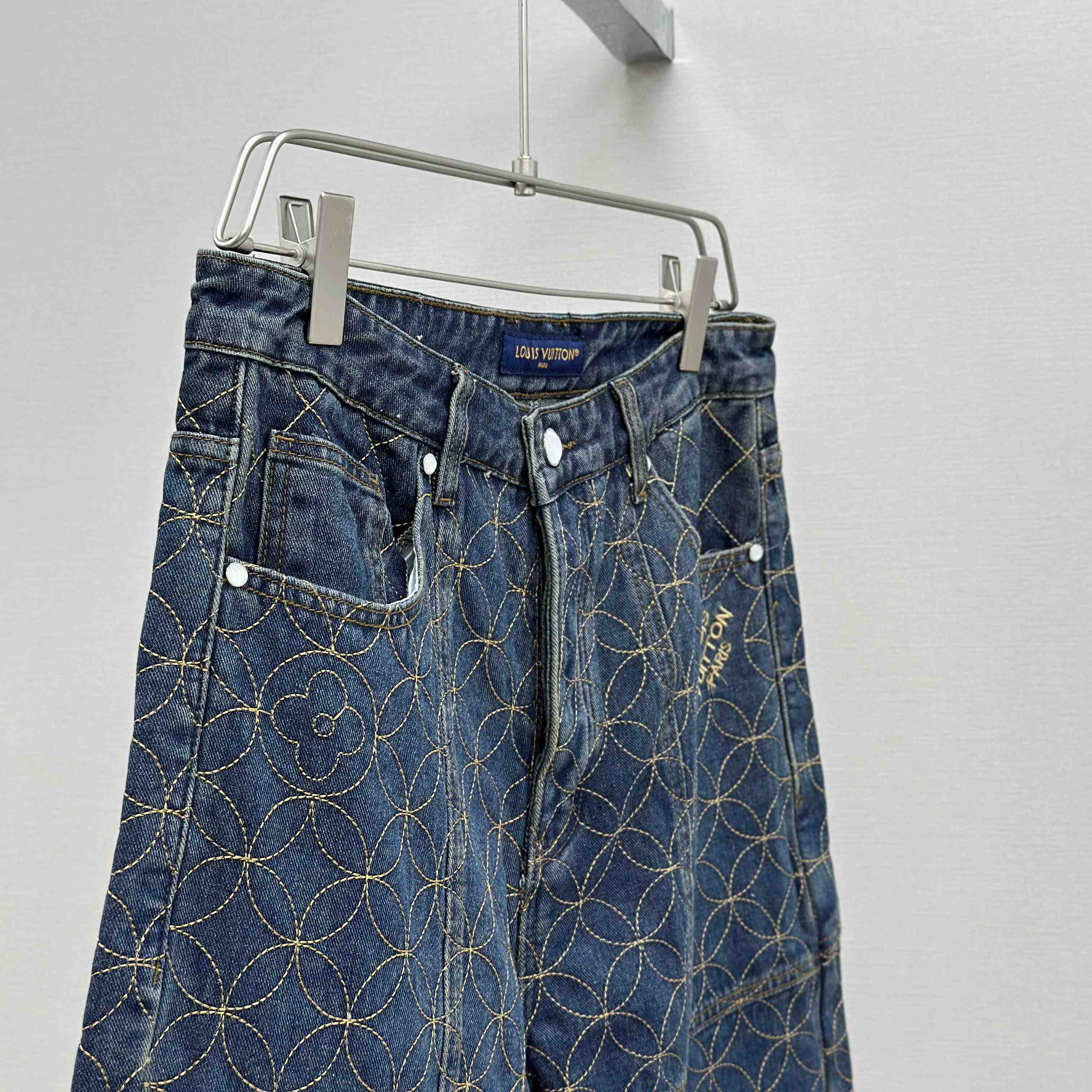 Louis Vuitton Embroidered Workwear Shorts   1AILVC - FashionPlug