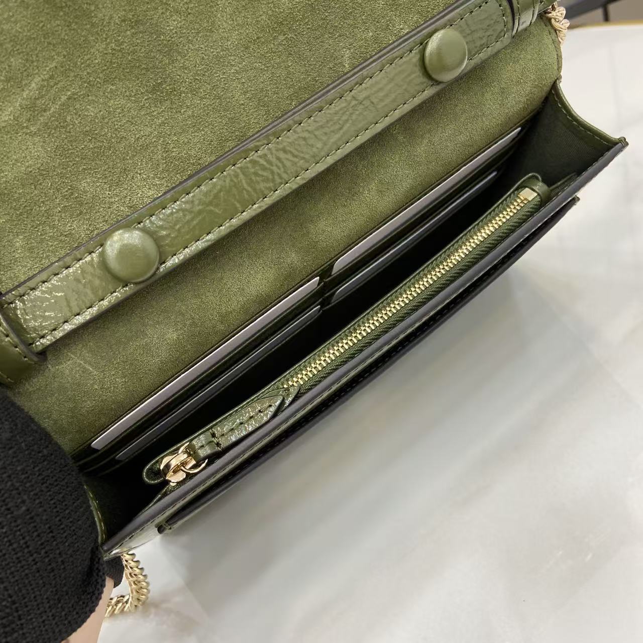 Gucci Dionysus Wallet On Chain - FashionPlug