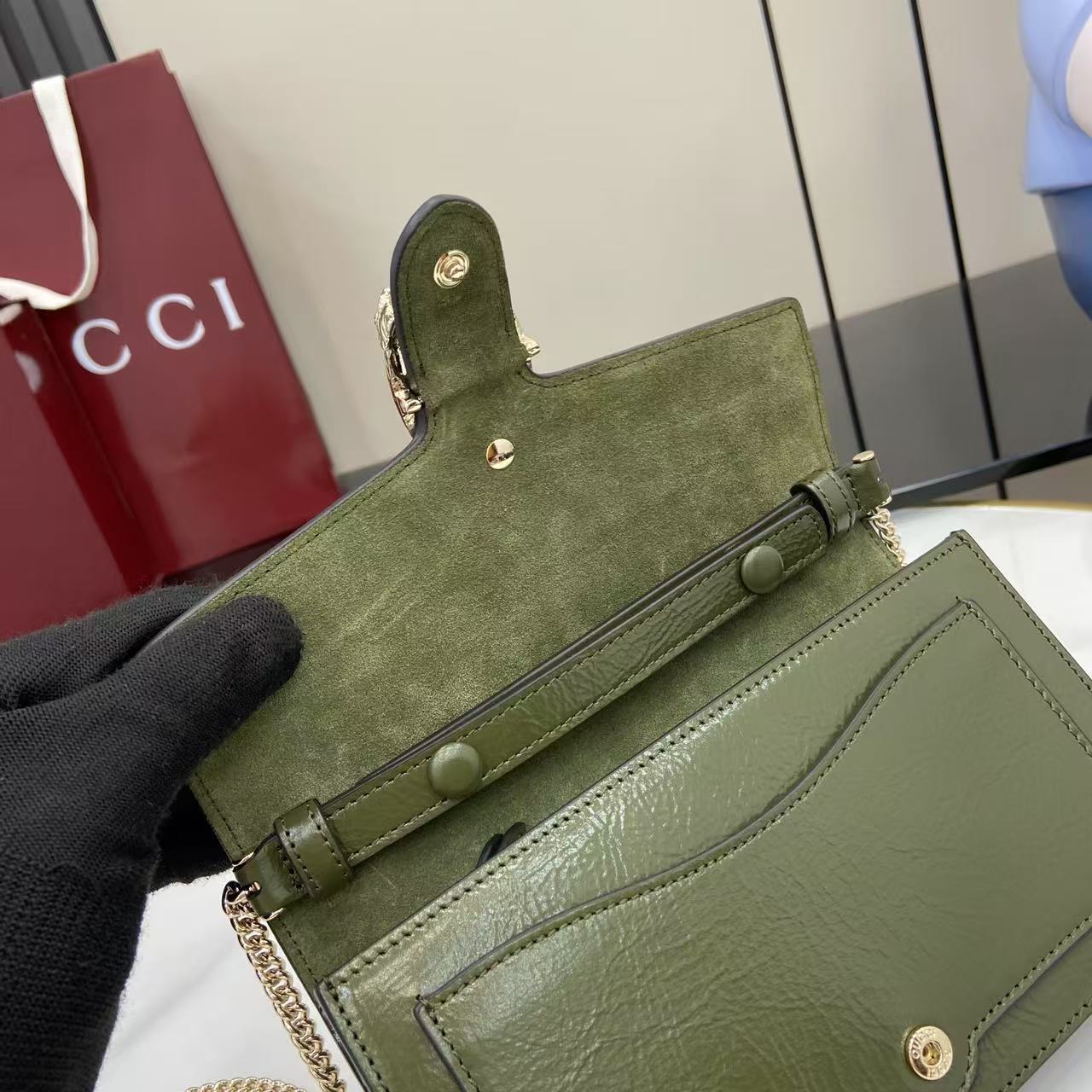 Gucci Dionysus Wallet On Chain - FashionPlug