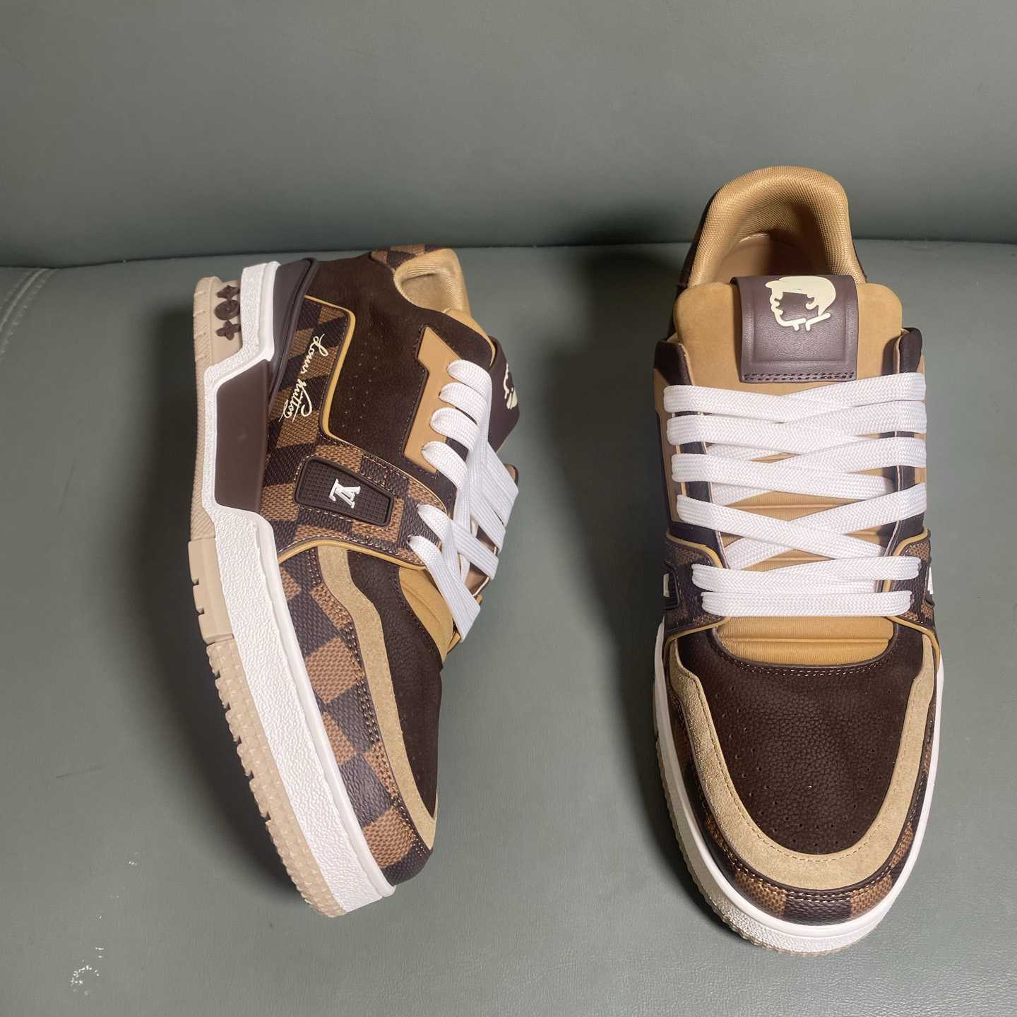 Louis Vuitton LV Trainer Sneaker     1AIN14 - FashionPlug