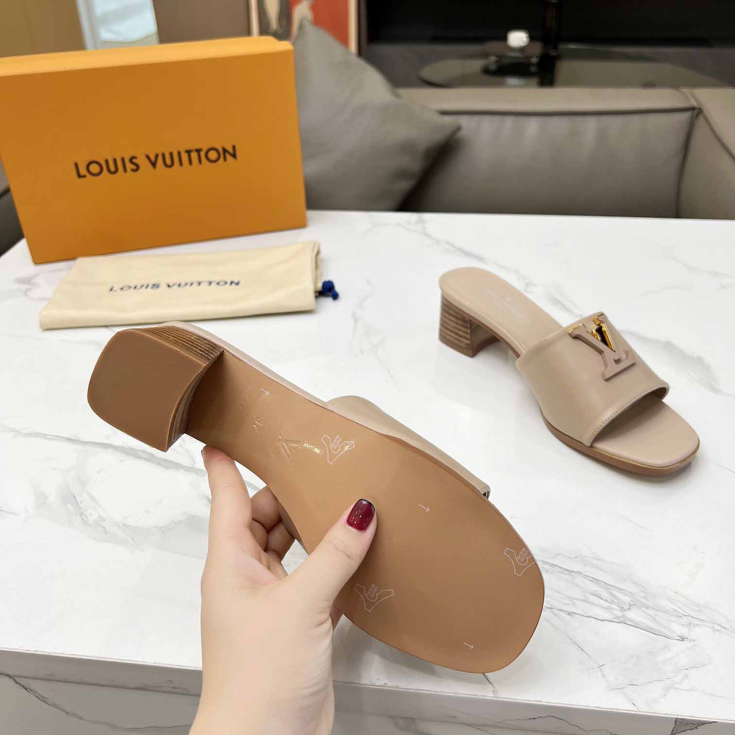 Louis Vuitton LV Mare Mule   1ACU3L - FashionPlug