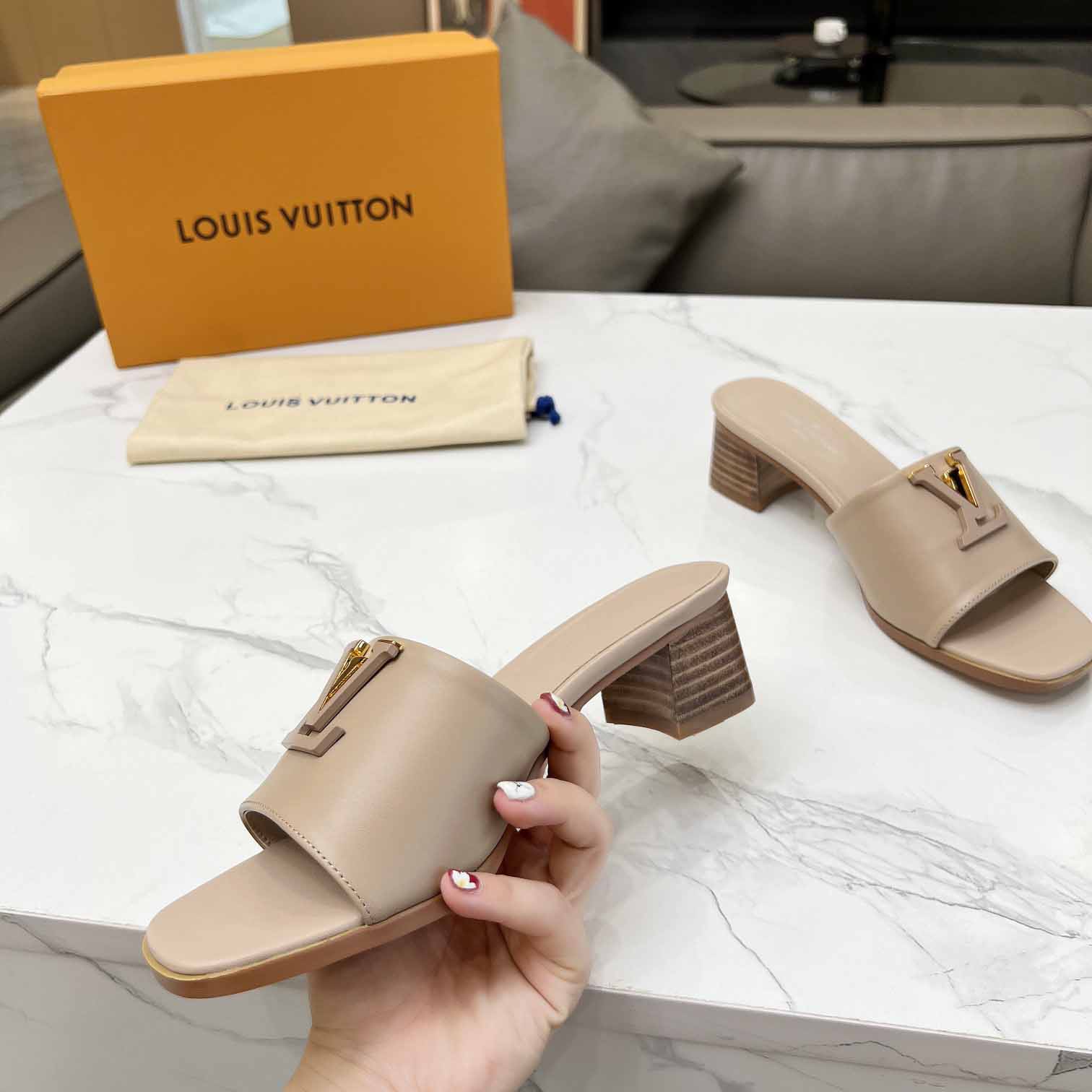 Louis Vuitton LV Mare Mule   1ACU3L - FashionPlug