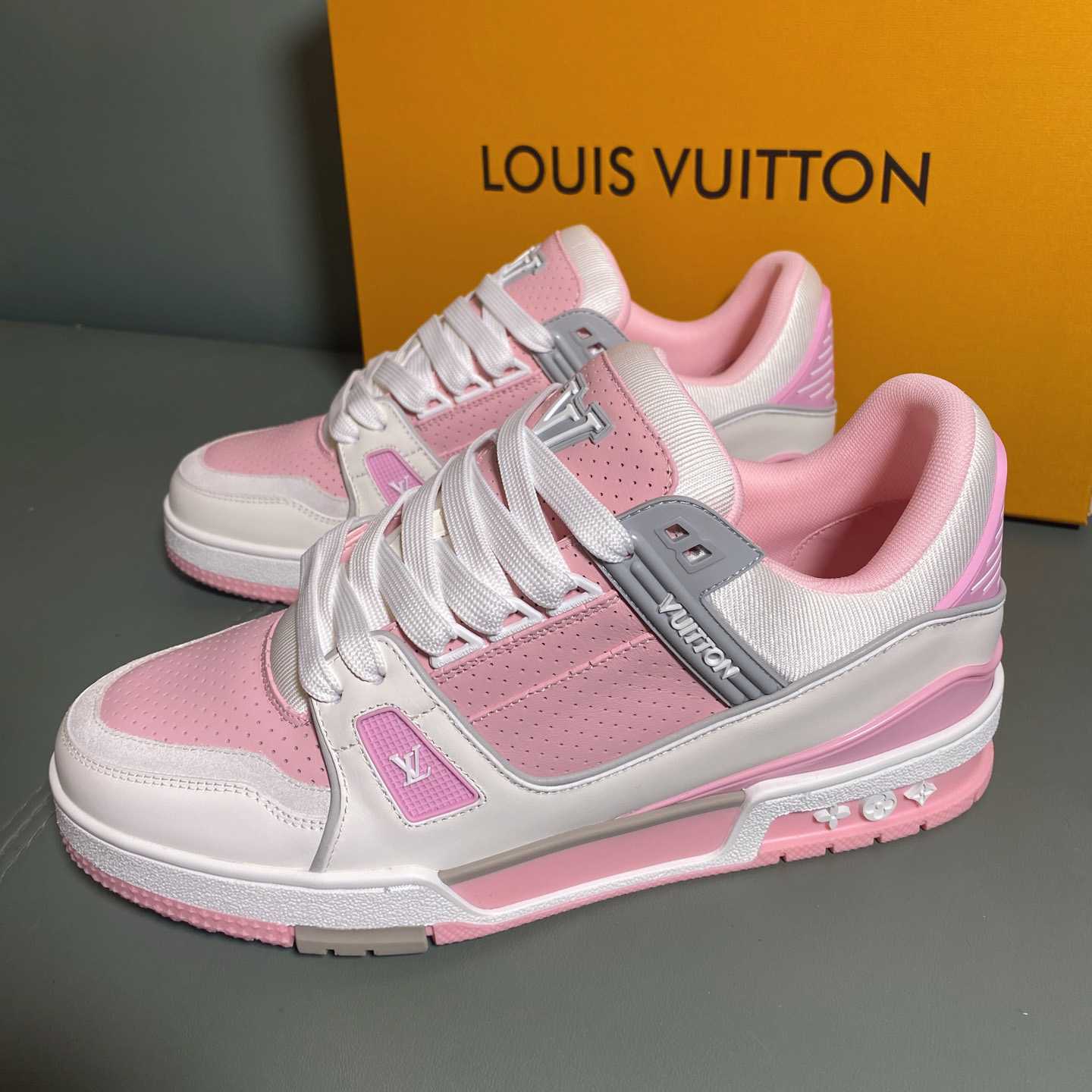 Louis Vuitton LV Trainer Sneaker      1AHTF5 - FashionPlug