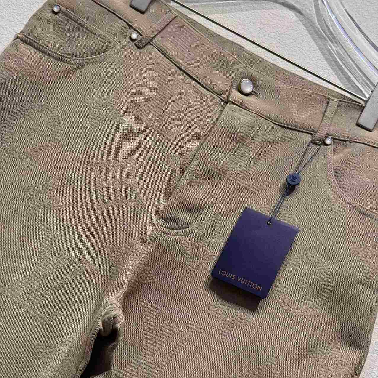 Louis Vuitton Monogram Embroidered Skate Pants     1AHBMA - FashionPlug