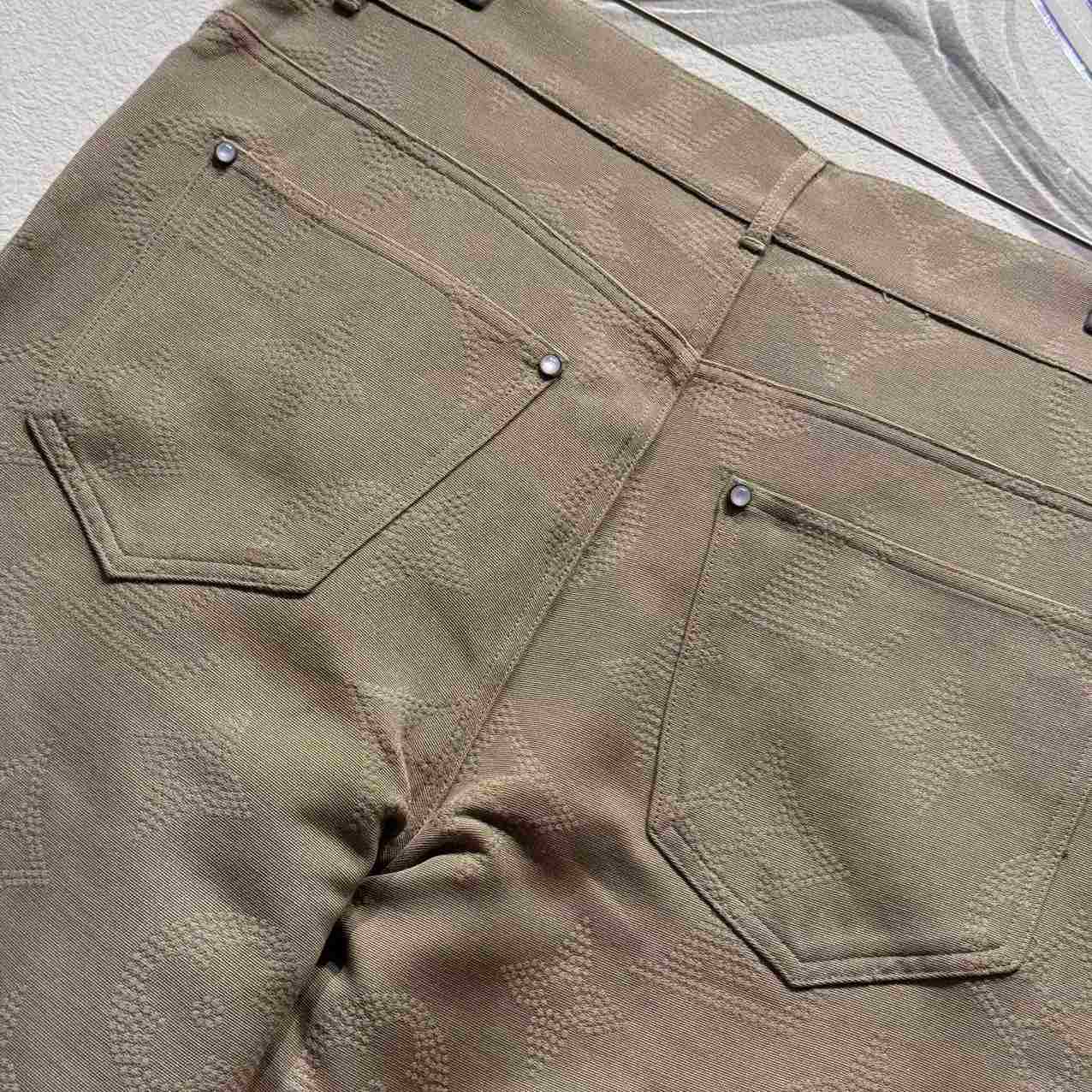 Louis Vuitton Monogram Embroidered Skate Pants     1AHBMA - FashionPlug