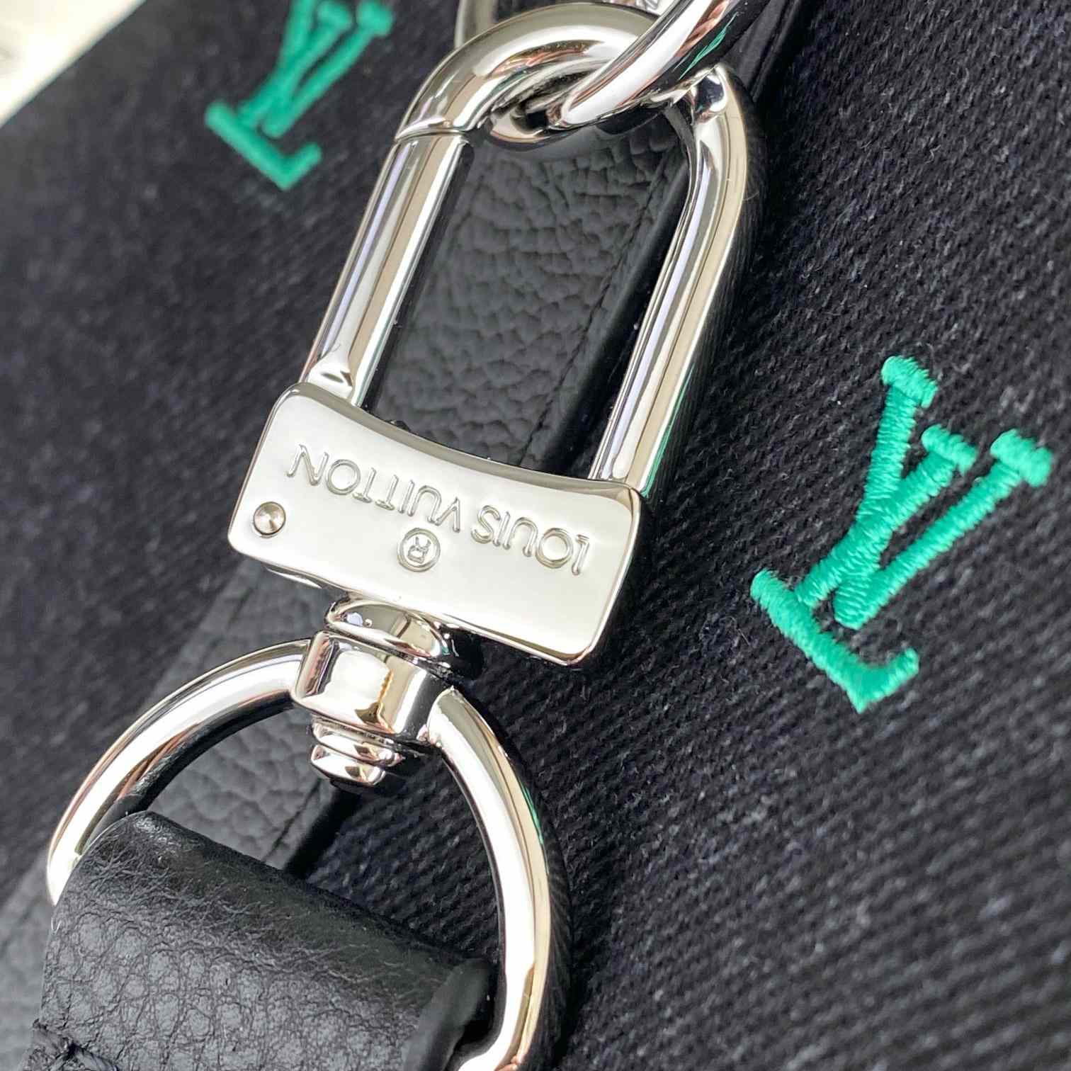 Louis Vuitton Keepall Bandoulière 50   M13966 - FashionPlug
