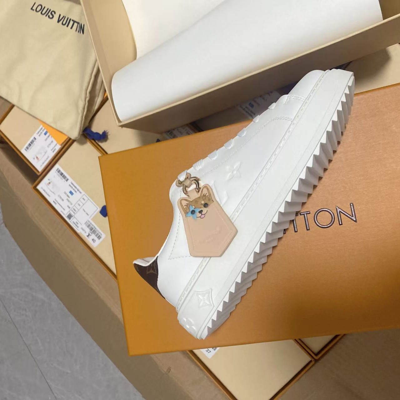 Louis Vuitton Time Out Sneaker   1AGUX5 - FashionPlug