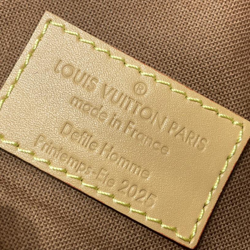 Louis Vuitton Rush Bumbag   M15271 - FashionPlug