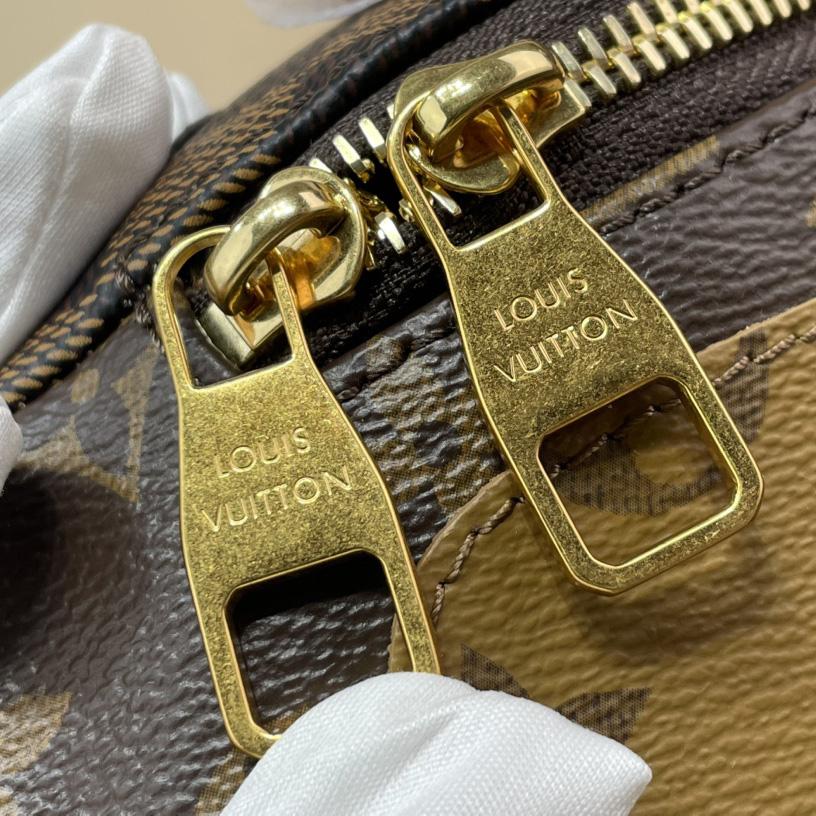 Louis Vuitton Rush Bumbag   M15271 - FashionPlug