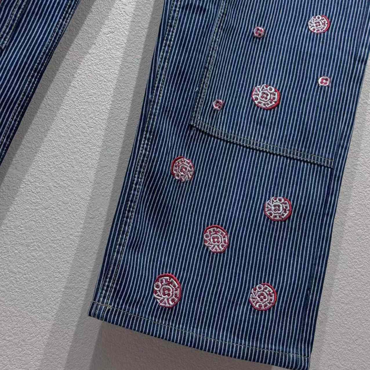 Louis Vuitton Jeans - FashionPlug