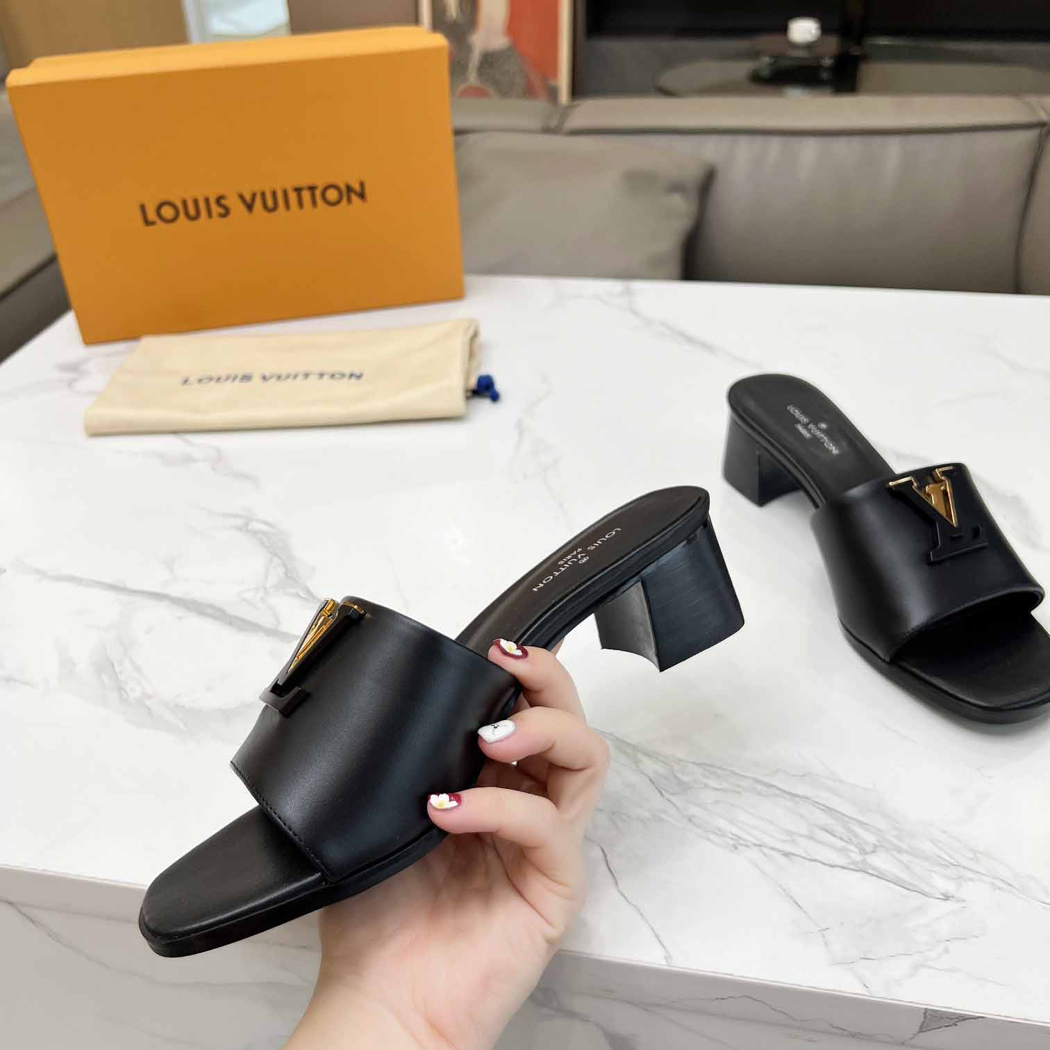 Louis Vuitton LV Mare Mule   1ACU2P - FashionPlug