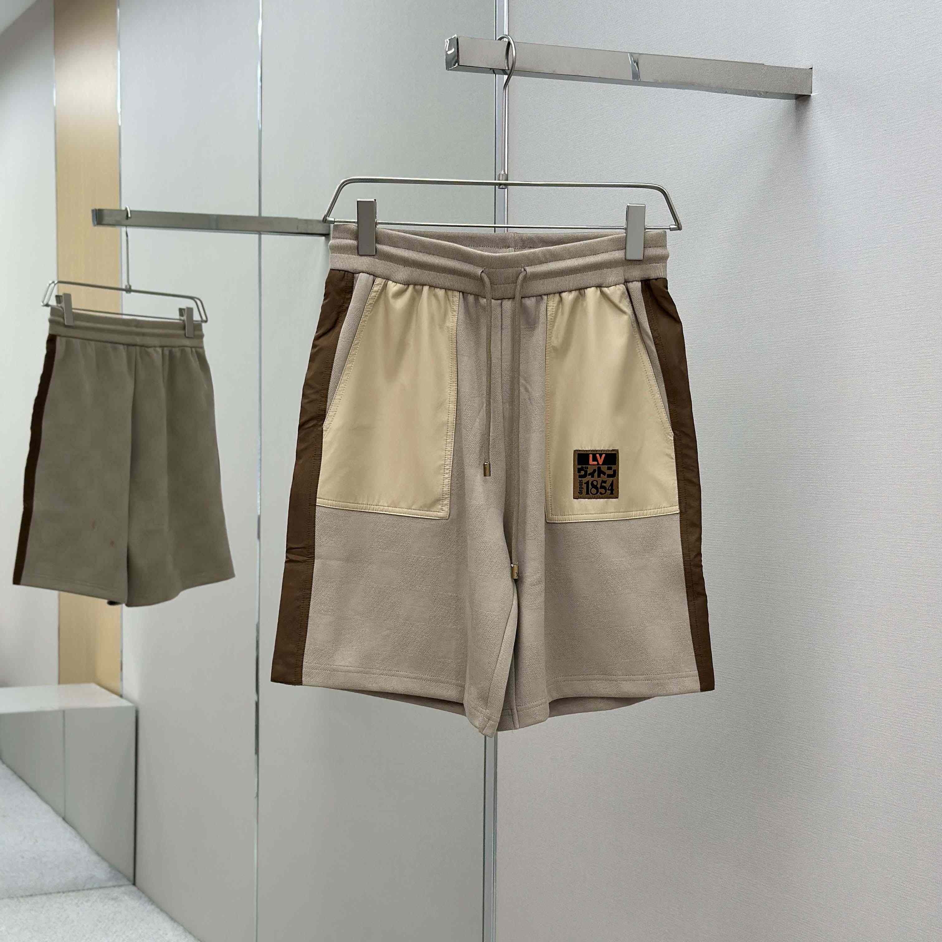 Louis Vuitton Damier Hybrid Workwear Shorts  1AIML3 - FashionPlug