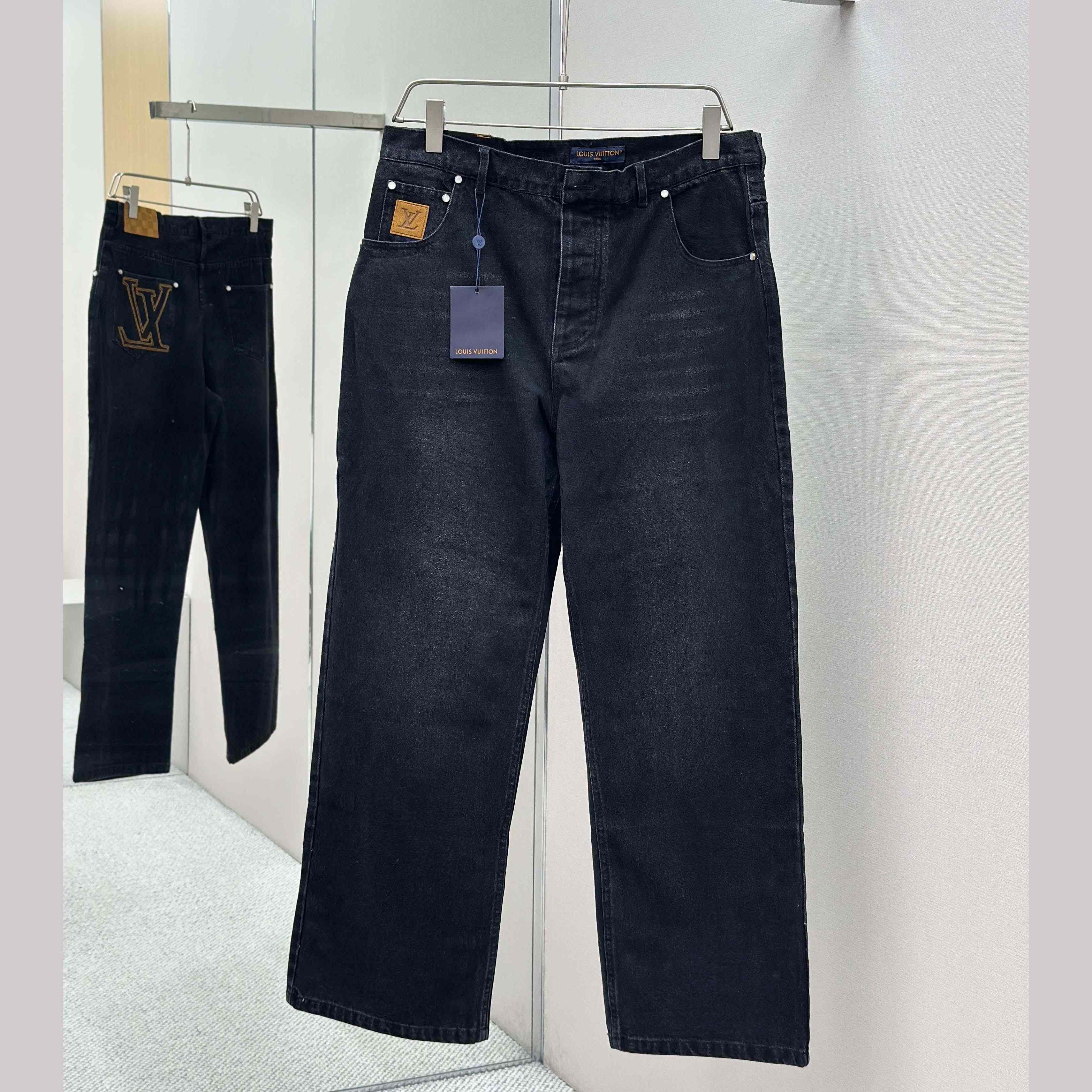 Louis Vuitton LV Skate Denim Pants   1AILKZ - FashionPlug