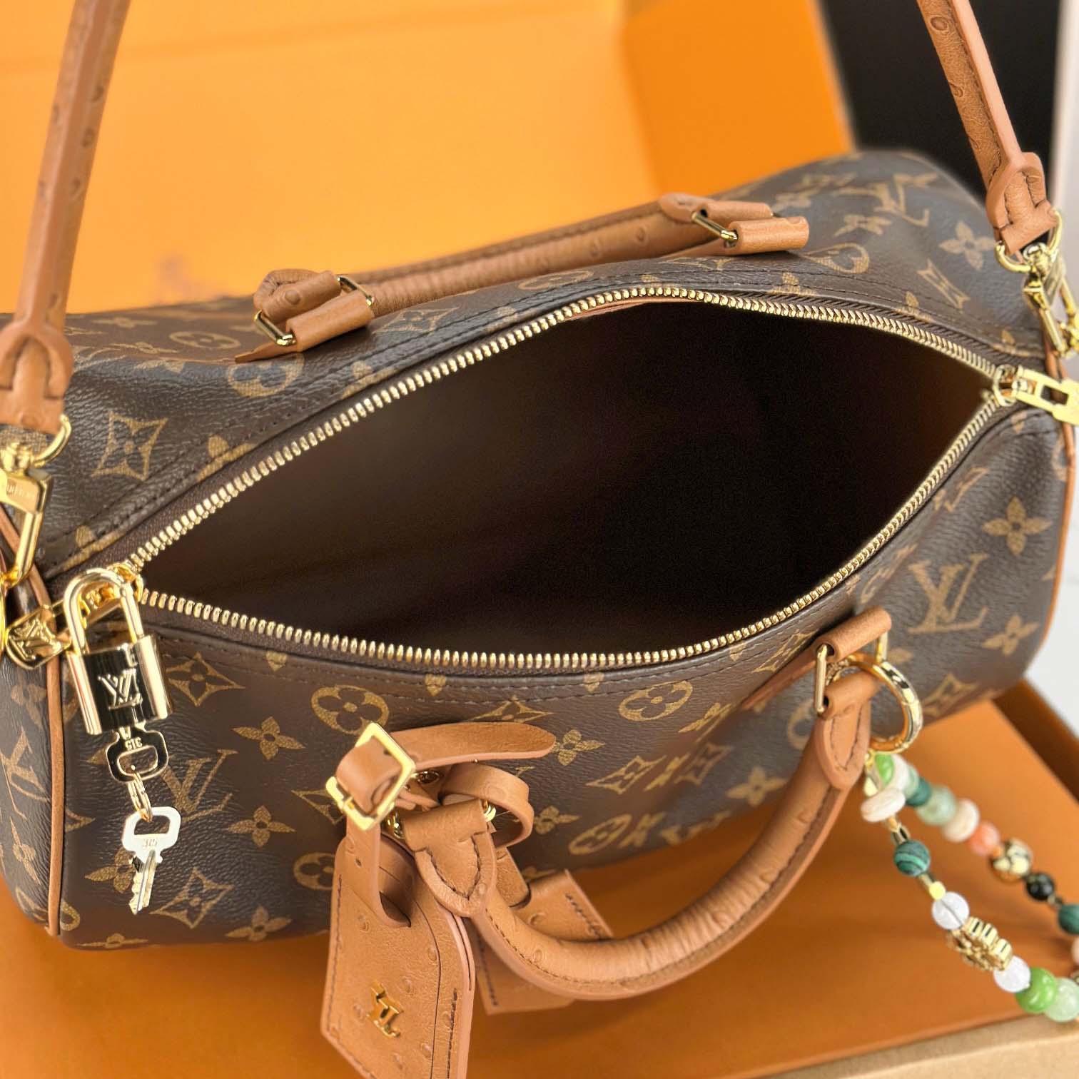 Louis Vuitton Speedy Soft 30 Boho   N87212 - FashionPlug