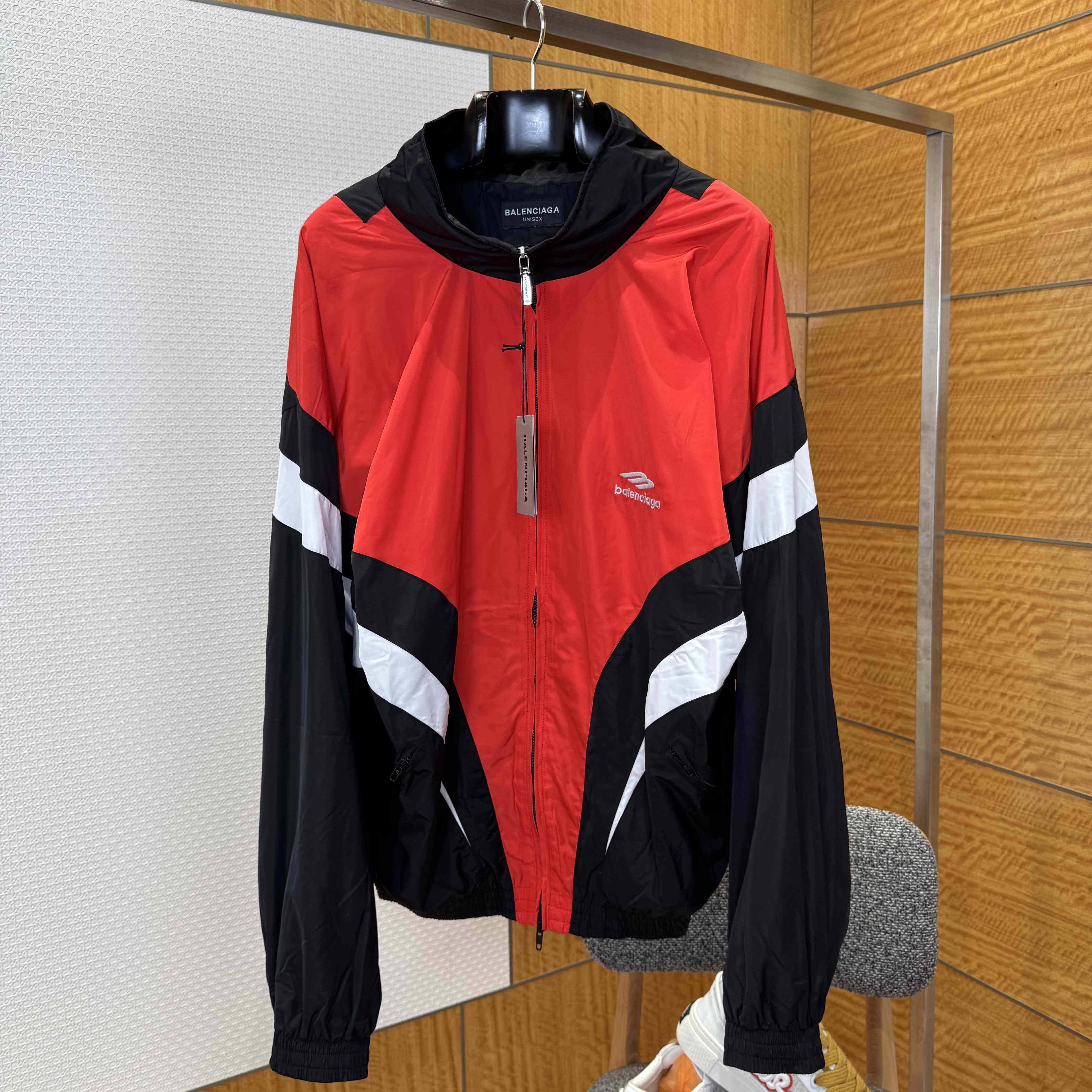 Balenciaga 3b Sports Icon Tracksuit Jacket - FashionPlug