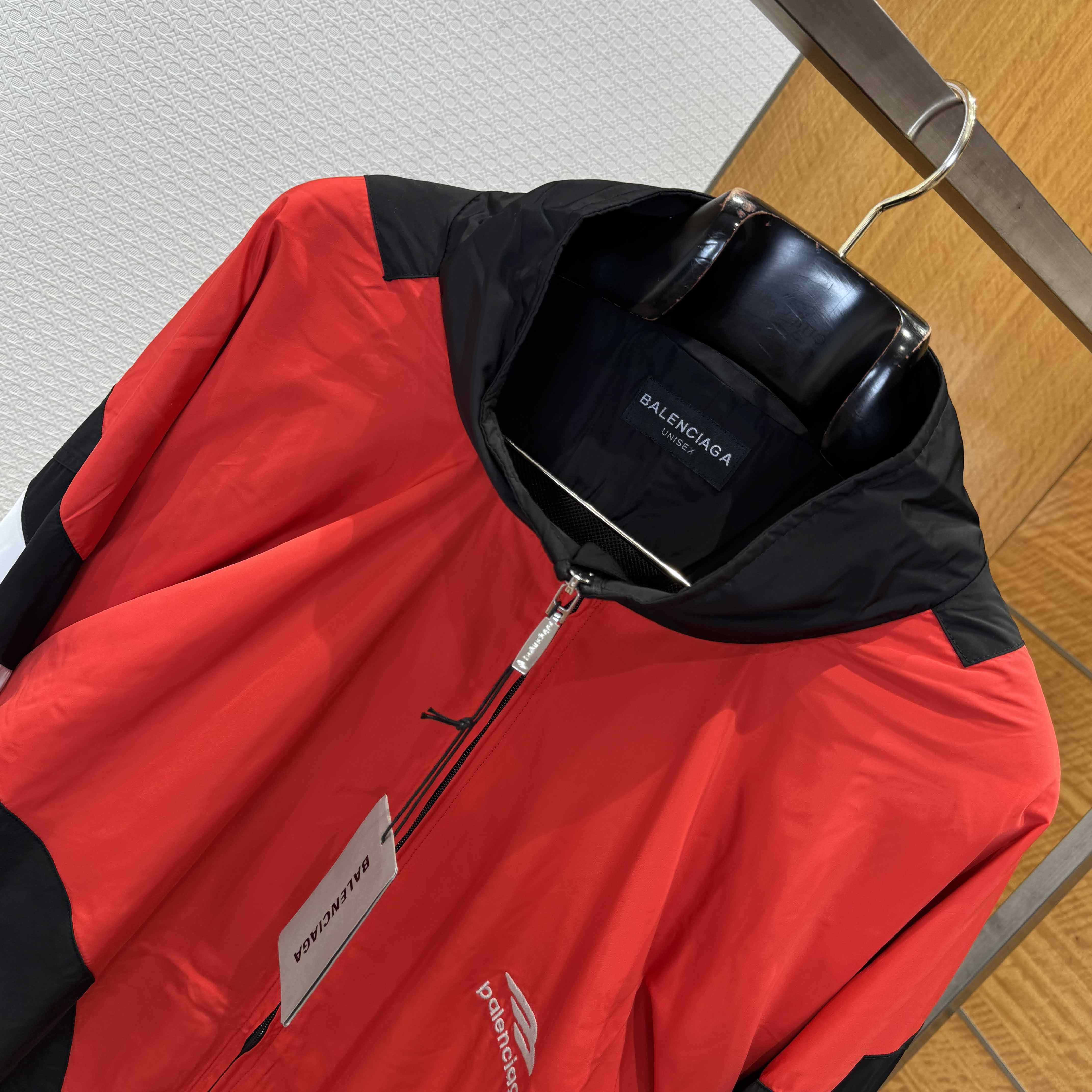 Balenciaga 3b Sports Icon Tracksuit Jacket - FashionPlug