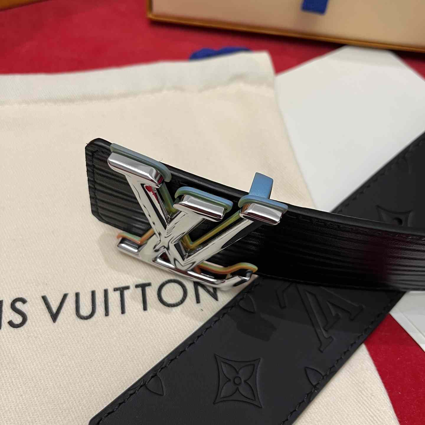 Louis Vuitton Reversible Belt  4cm - FashionPlug