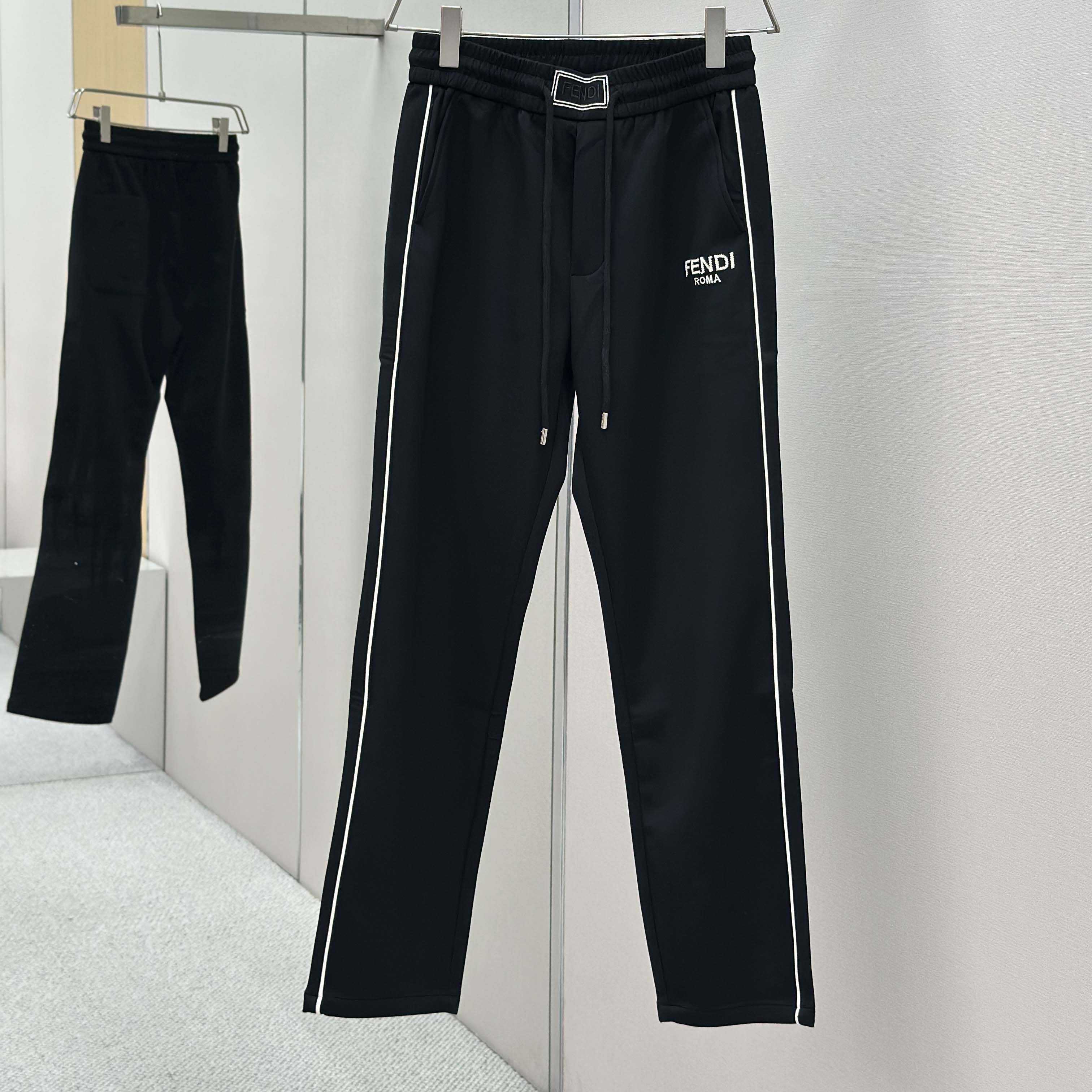 Fendi Black Cotton Pants - FashionPlug