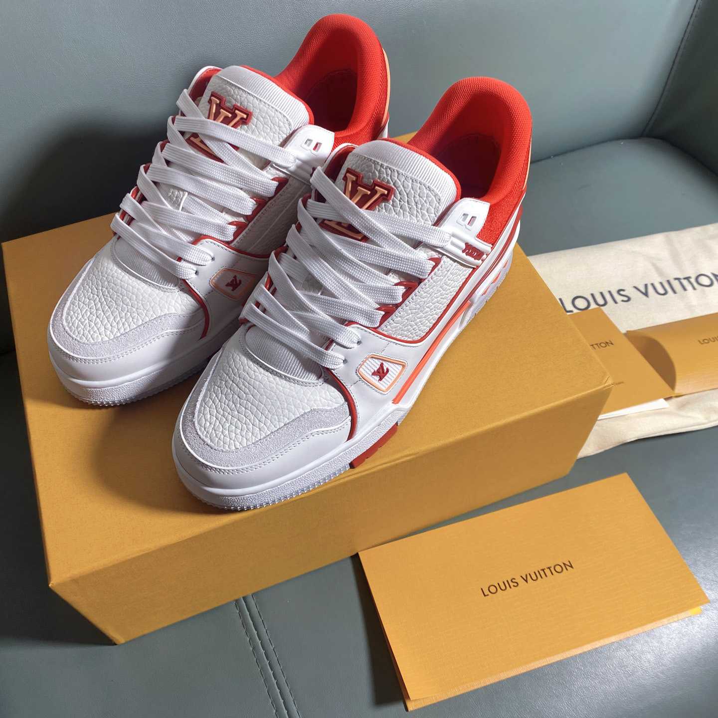 Louis Vuitton LV Trainer Sneaker      1AIIZM - FashionPlug