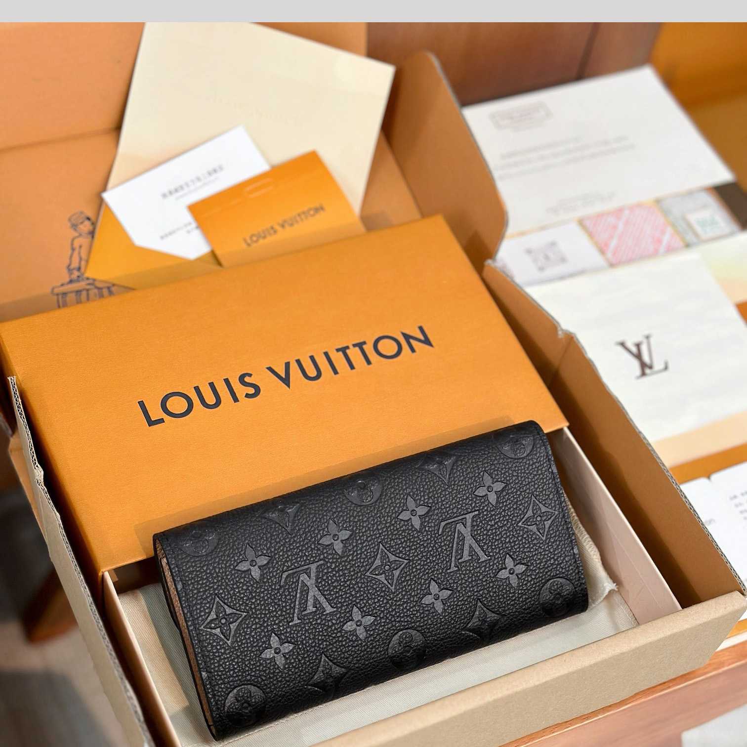 Louis Vuitton Emilie Wallet  M62369 - FashionPlug
