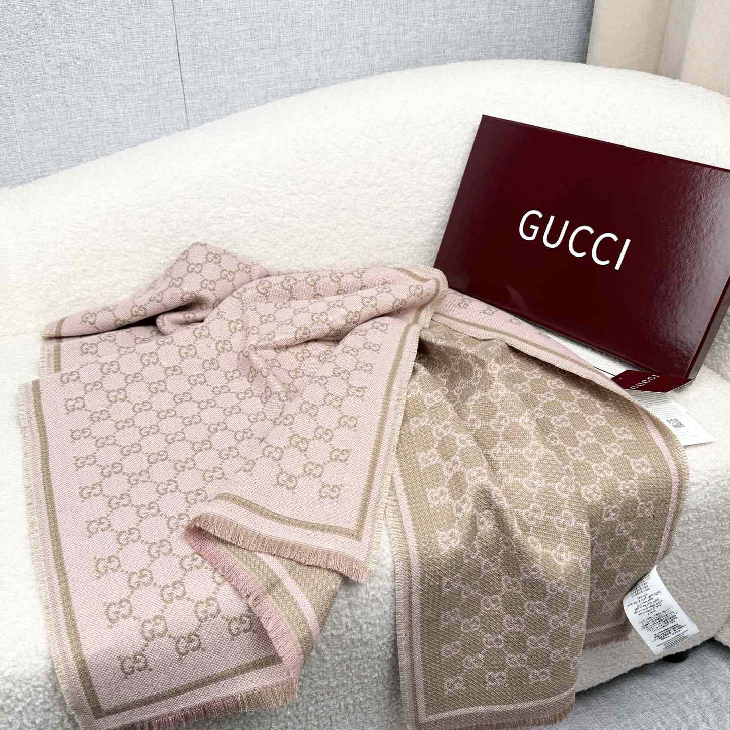 Gucci GG Wool Scarf - FashionPlug