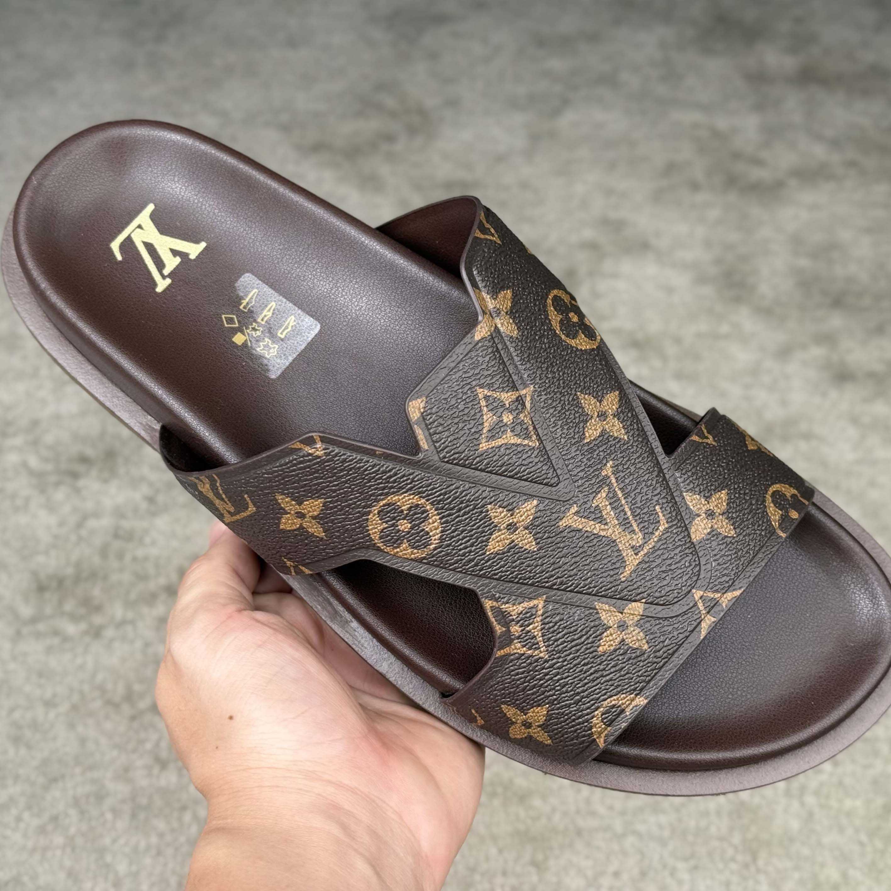 Louis Vuitton LV Oasis Mule    - FashionPlug