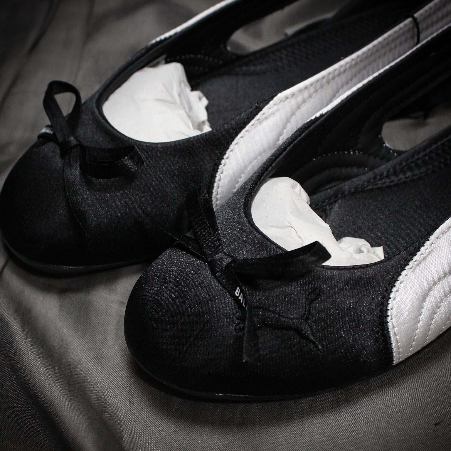 Balenciaga Speedcat Ballet Satin Balenciaga in black and white satin - FashionPlug