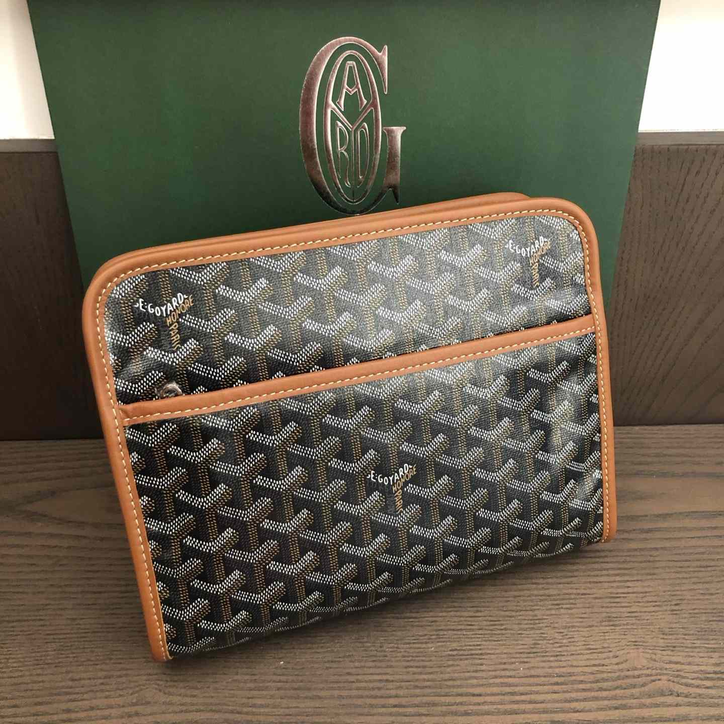Goyard Jouvence MM Toiletry Bag - FashionPlug