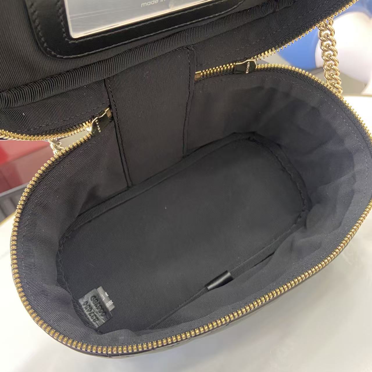 Gucci GG Marmont Mini Vanity Bag - FashionPlug