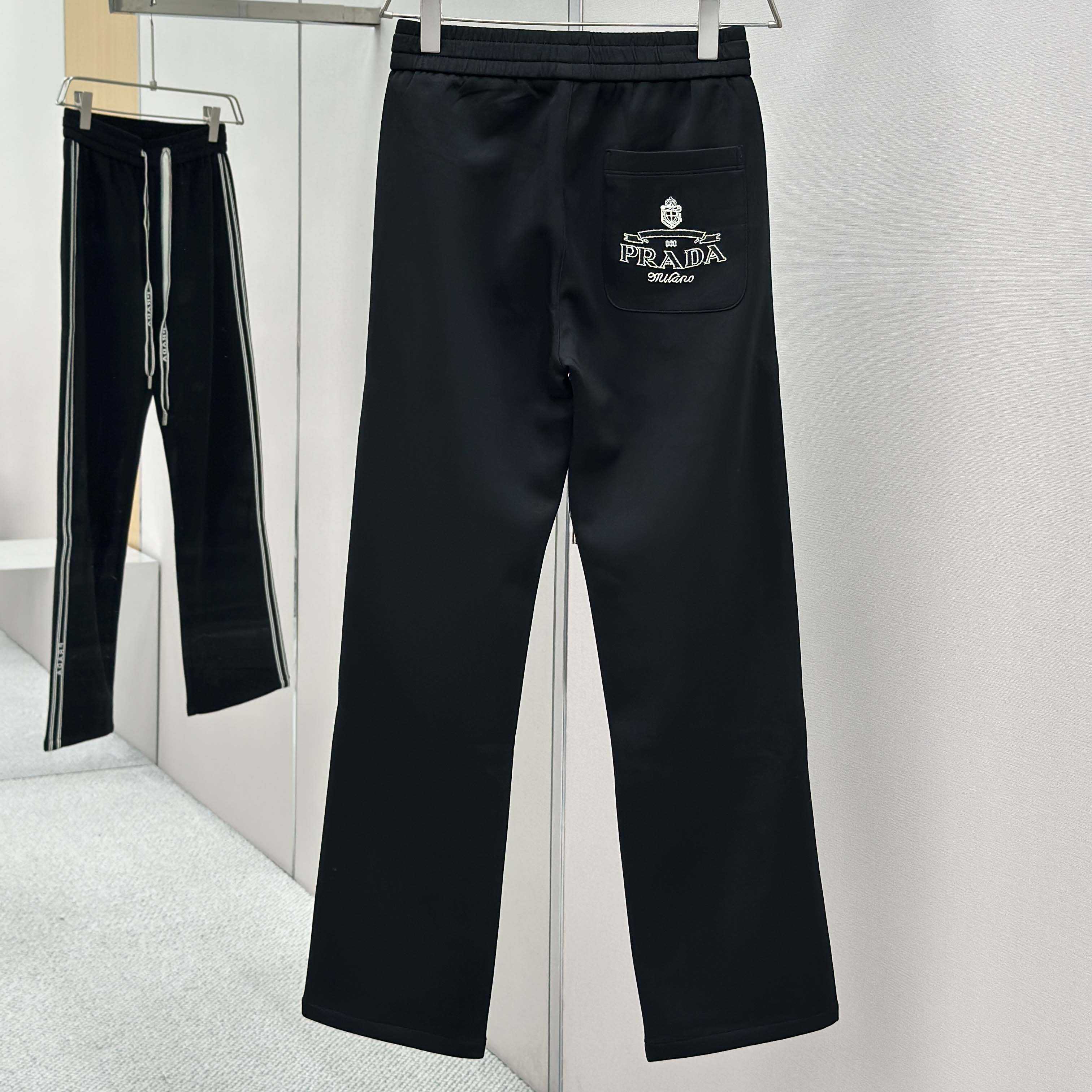 Prada Black Cotton Pants - FashionPlug